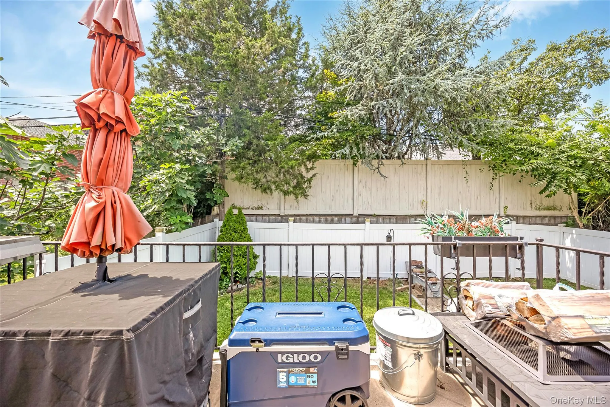 1616 202nd Street, New York, NY, 3 Bedrooms Bedrooms, 7 Rooms Rooms,2 BathroomsBathrooms,Residential,For Rent,202nd,0,1026608 1616 202nd Street, New York, NY, 3 Bedrooms Bedrooms, 7 Rooms Rooms,2 BathroomsBathrooms,Residential,For Rent,202nd,0,1026608