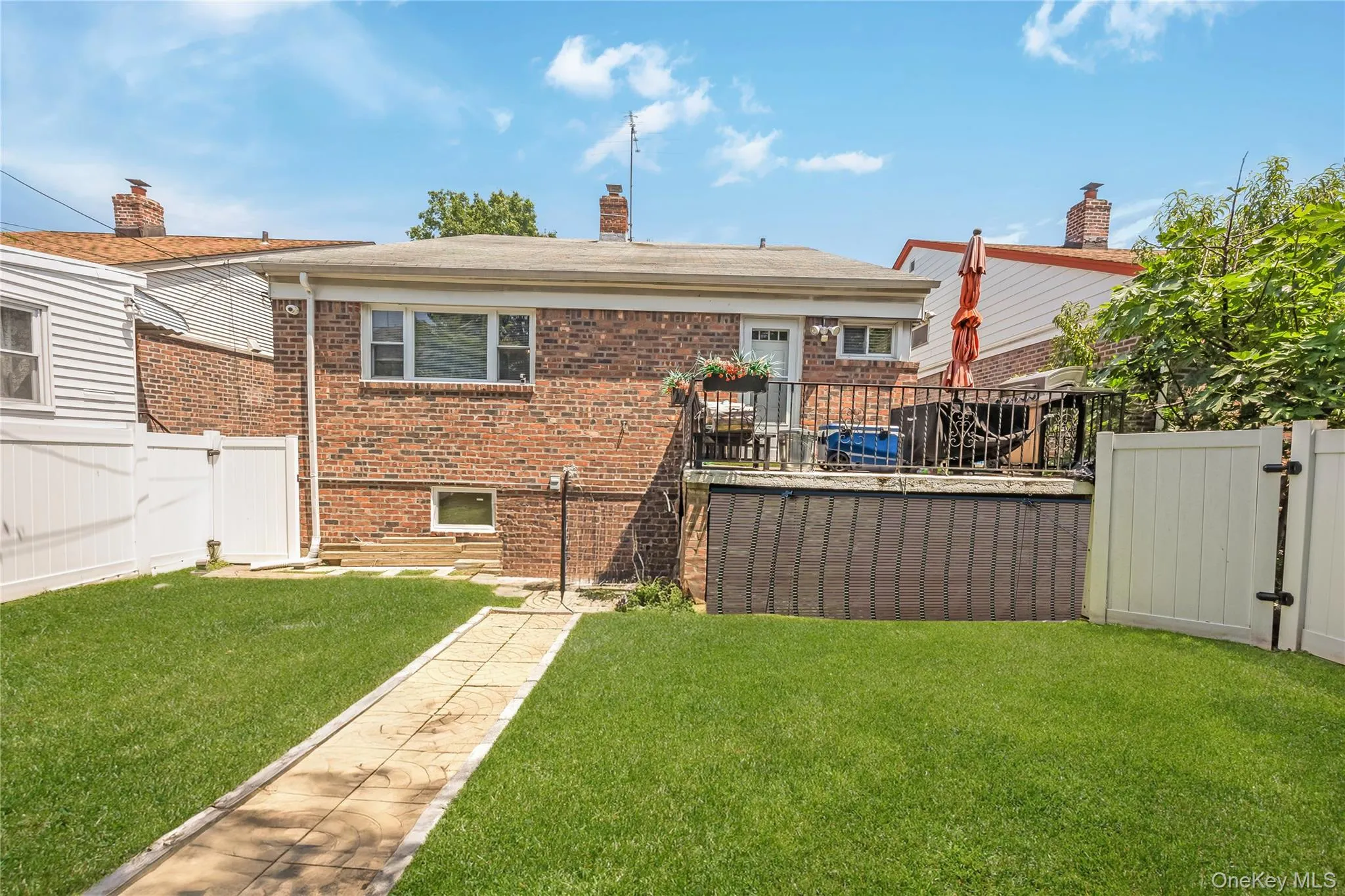 1616 202nd Street, New York, NY, 3 Bedrooms Bedrooms, 7 Rooms Rooms,2 BathroomsBathrooms,Residential,For Rent,202nd,0,1026608 1616 202nd Street, New York, NY, 3 Bedrooms Bedrooms, 7 Rooms Rooms,2 BathroomsBathrooms,Residential,For Rent,202nd,0,1026608
