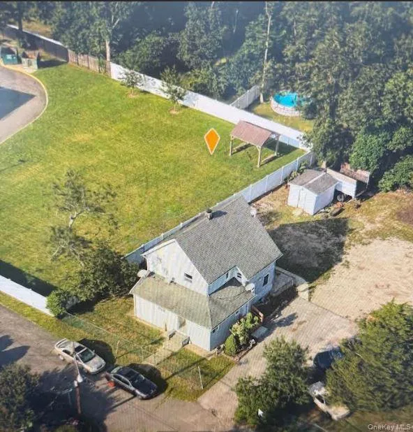 25 William Street, Islip, NY, 4 Bedrooms Bedrooms, 7 Rooms Rooms,3 BathroomsBathrooms,Residential,For Rent,William,0,1026610 25 William Street, Islip, NY, 4 Bedrooms Bedrooms, 7 Rooms Rooms,3 BathroomsBathrooms,Residential,For Rent,William,0,1026610