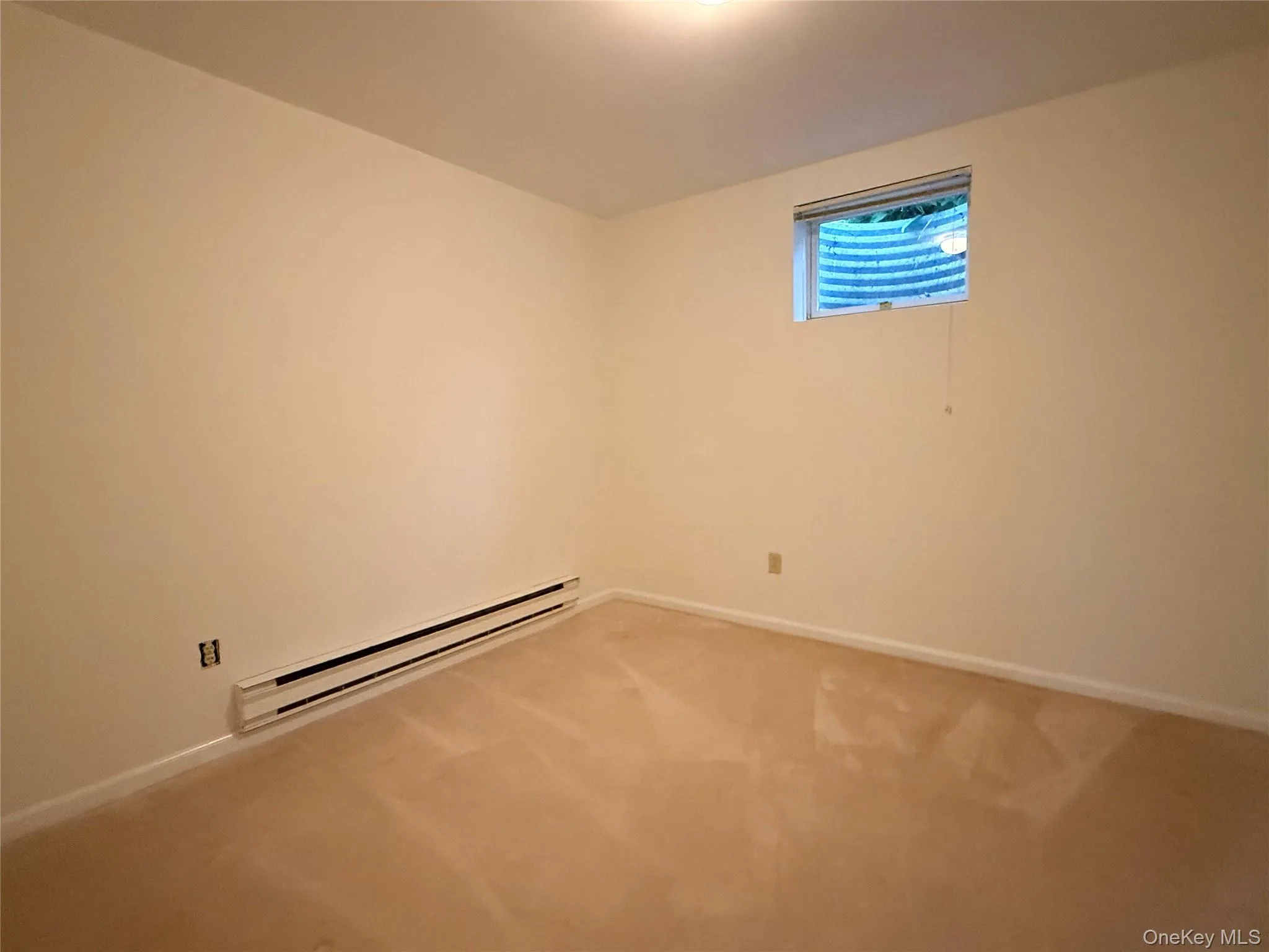 Perfect work-from-home space with flexibility for an office, creative studio or guest room, Perfect work-from-home space with flexibility for an office, creative studio or guest room,