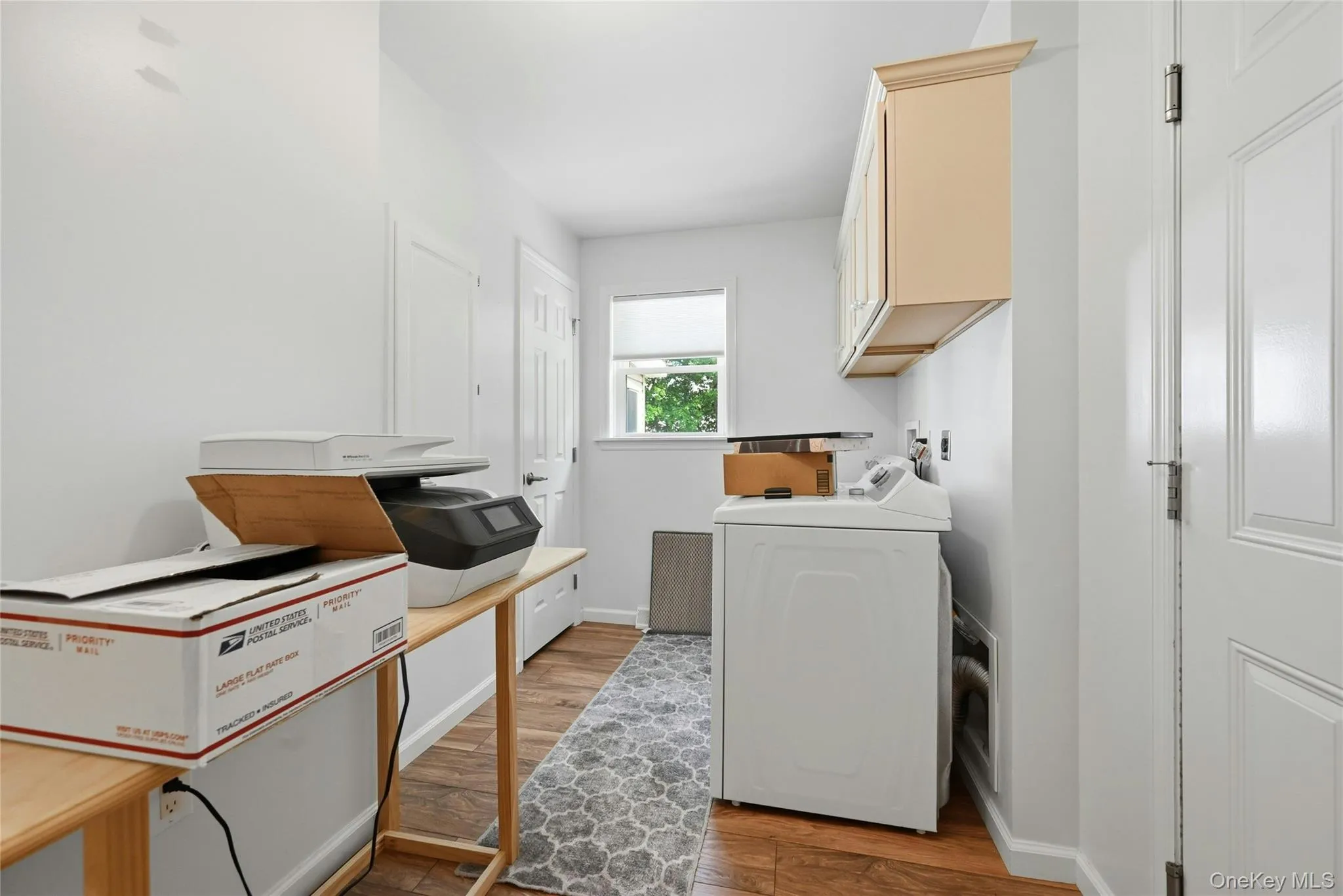 1407 Middle Road, Riverhead, NY, 2 Bedrooms Bedrooms, 5 Rooms Rooms,2 BathroomsBathrooms,Residential,For Rent,Middle,0,1026622 1407 Middle Road, Riverhead, NY, 2 Bedrooms Bedrooms, 5 Rooms Rooms,2 BathroomsBathrooms,Residential,For Rent,Middle,0,1026622