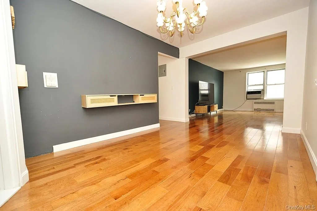 491 Riverdale Avenue, Yonkers, NY, 3 Bedrooms Bedrooms, 6 Rooms Rooms,1 BathroomBathrooms,Residential,For Rent,Riverdale,0,1026626 491 Riverdale Avenue, Yonkers, NY, 3 Bedrooms Bedrooms, 6 Rooms Rooms,1 BathroomBathrooms,Residential,For Rent,Riverdale,0,1026626