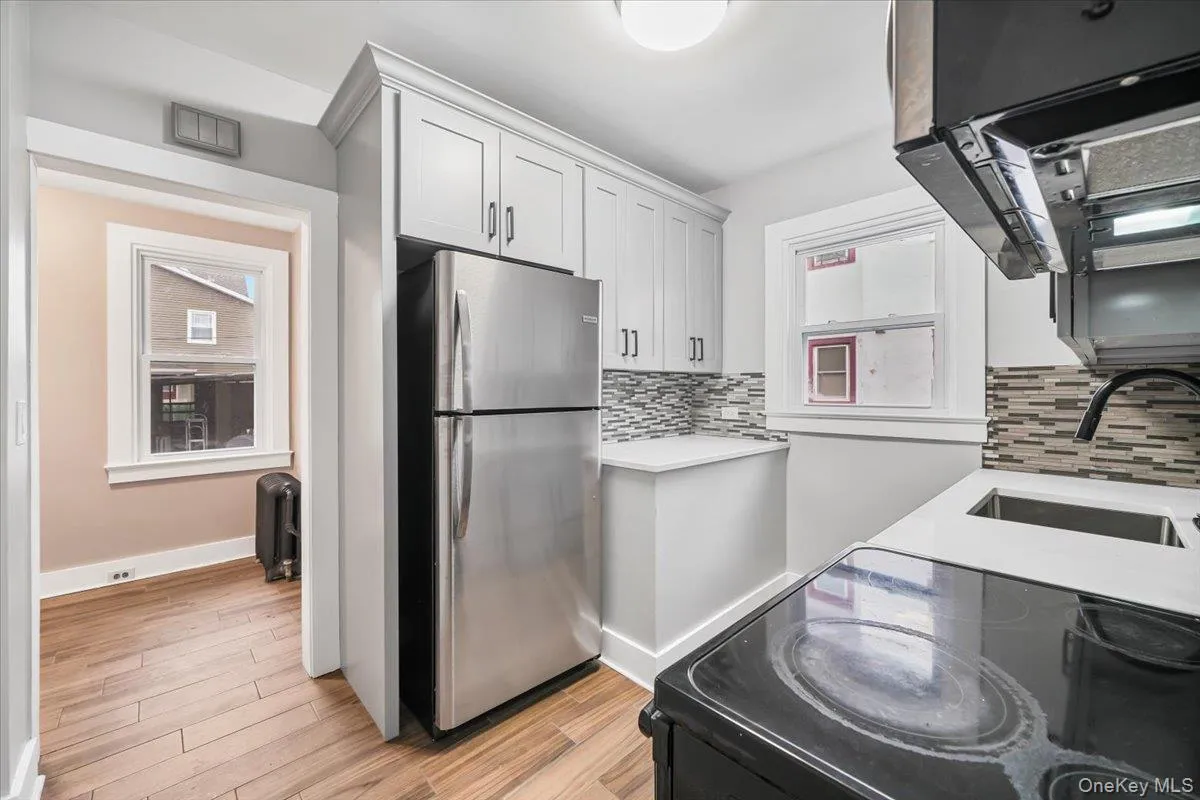 29 15th Avenue, Mount Vernon, NY, 2 Bedrooms Bedrooms, 4 Rooms Rooms,1 BathroomBathrooms,Residential Lease,For Rent,15th,0,1026627 29 15th Avenue, Mount Vernon, NY, 2 Bedrooms Bedrooms, 4 Rooms Rooms,1 BathroomBathrooms,Residential Lease,For Rent,15th,0,1026627