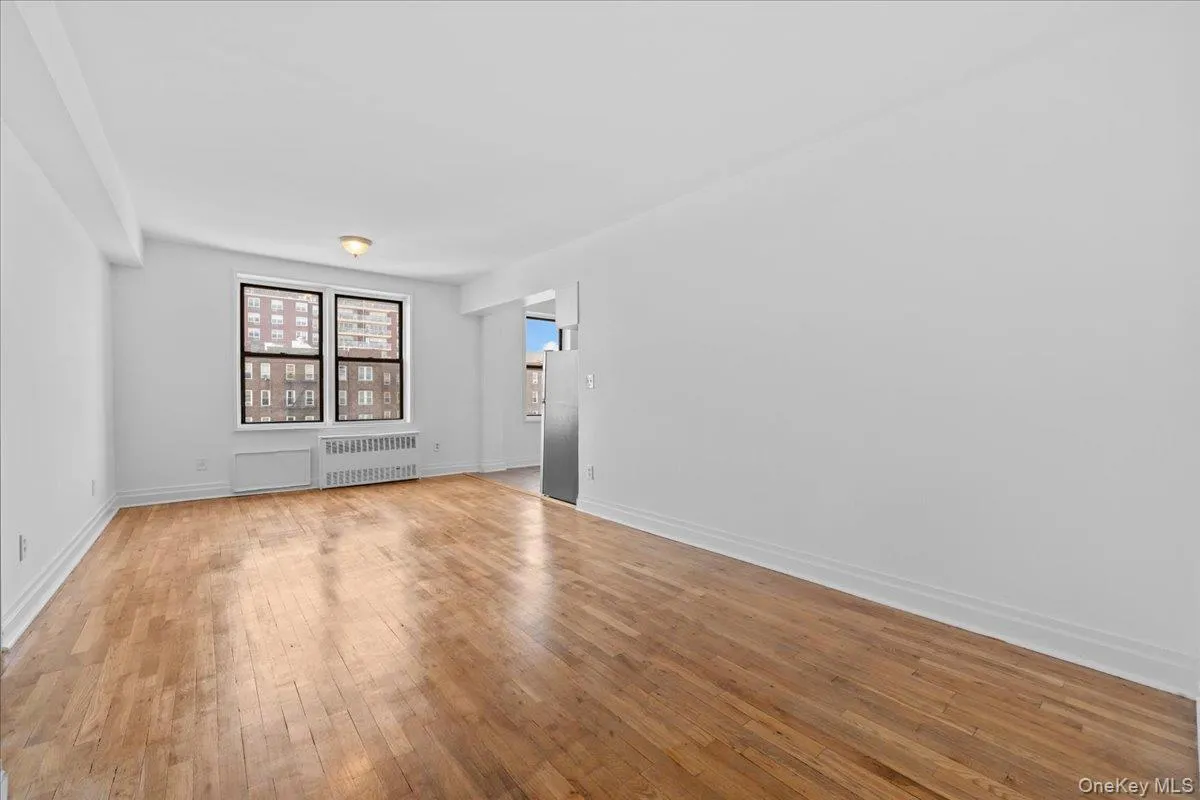 1725 Edison Avenue, New York, NY, 1 Bedroom Bedrooms, 3 Rooms Rooms,1 BathroomBathrooms,Residential,For Rent,Edison,0,1026628 1725 Edison Avenue, New York, NY, 1 Bedroom Bedrooms, 3 Rooms Rooms,1 BathroomBathrooms,Residential,For Rent,Edison,0,1026628