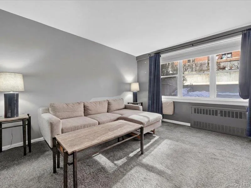 25 Franklin Avenue, White Plains, NY, 3 Rooms Rooms,1 BathroomBathrooms,Residential Lease,For Rent,Franklin,0,1026630 25 Franklin Avenue, White Plains, NY, 3 Rooms Rooms,1 BathroomBathrooms,Residential Lease,For Rent,Franklin,0,1026630