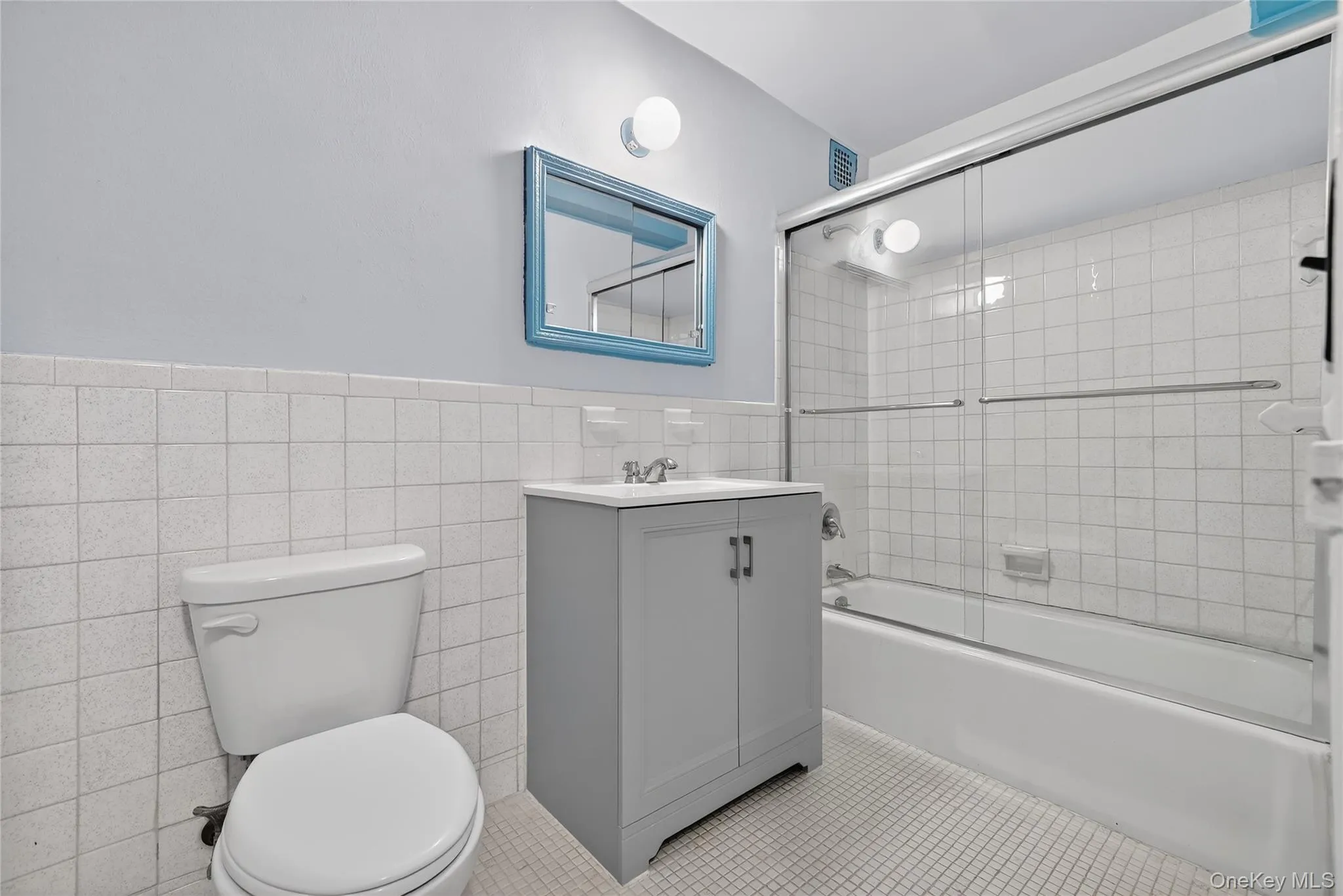 25 Franklin Avenue, White Plains, NY, 3 Rooms Rooms,1 BathroomBathrooms,Residential Lease,For Rent,Franklin,0,1026630 25 Franklin Avenue, White Plains, NY, 3 Rooms Rooms,1 BathroomBathrooms,Residential Lease,For Rent,Franklin,0,1026630