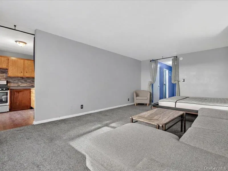 25 Franklin Avenue, White Plains, NY, 3 Rooms Rooms,1 BathroomBathrooms,Residential Lease,For Rent,Franklin,0,1026630 25 Franklin Avenue, White Plains, NY, 3 Rooms Rooms,1 BathroomBathrooms,Residential Lease,For Rent,Franklin,0,1026630