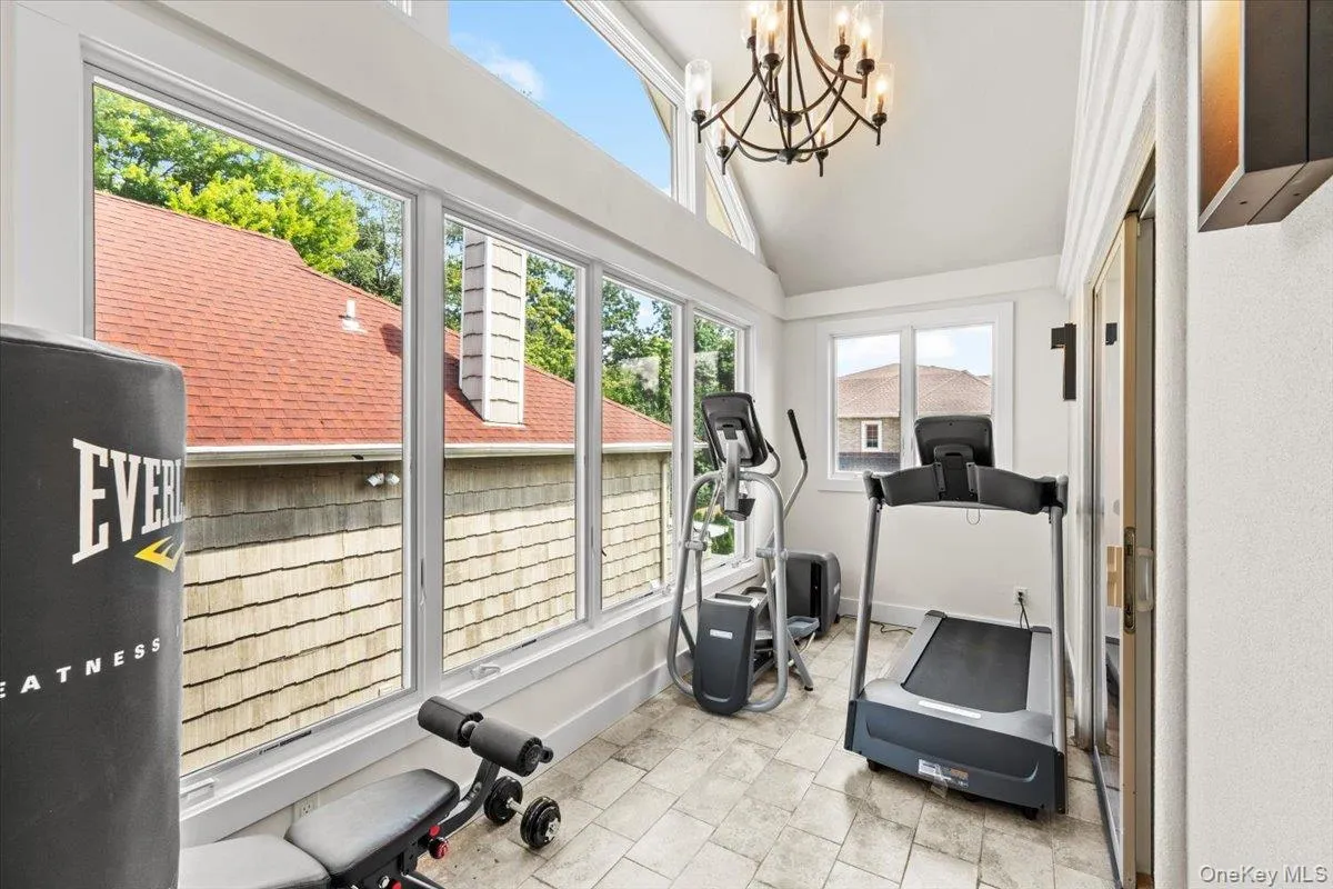 11A Forest Lane, North Hempstead, NY, 6 Bedrooms Bedrooms, 10 Rooms Rooms,3 BathroomsBathrooms,Residential,For Rent,Forest,0,1026632 11A Forest Lane, North Hempstead, NY, 6 Bedrooms Bedrooms, 10 Rooms Rooms,3 BathroomsBathrooms,Residential,For Rent,Forest,0,1026632