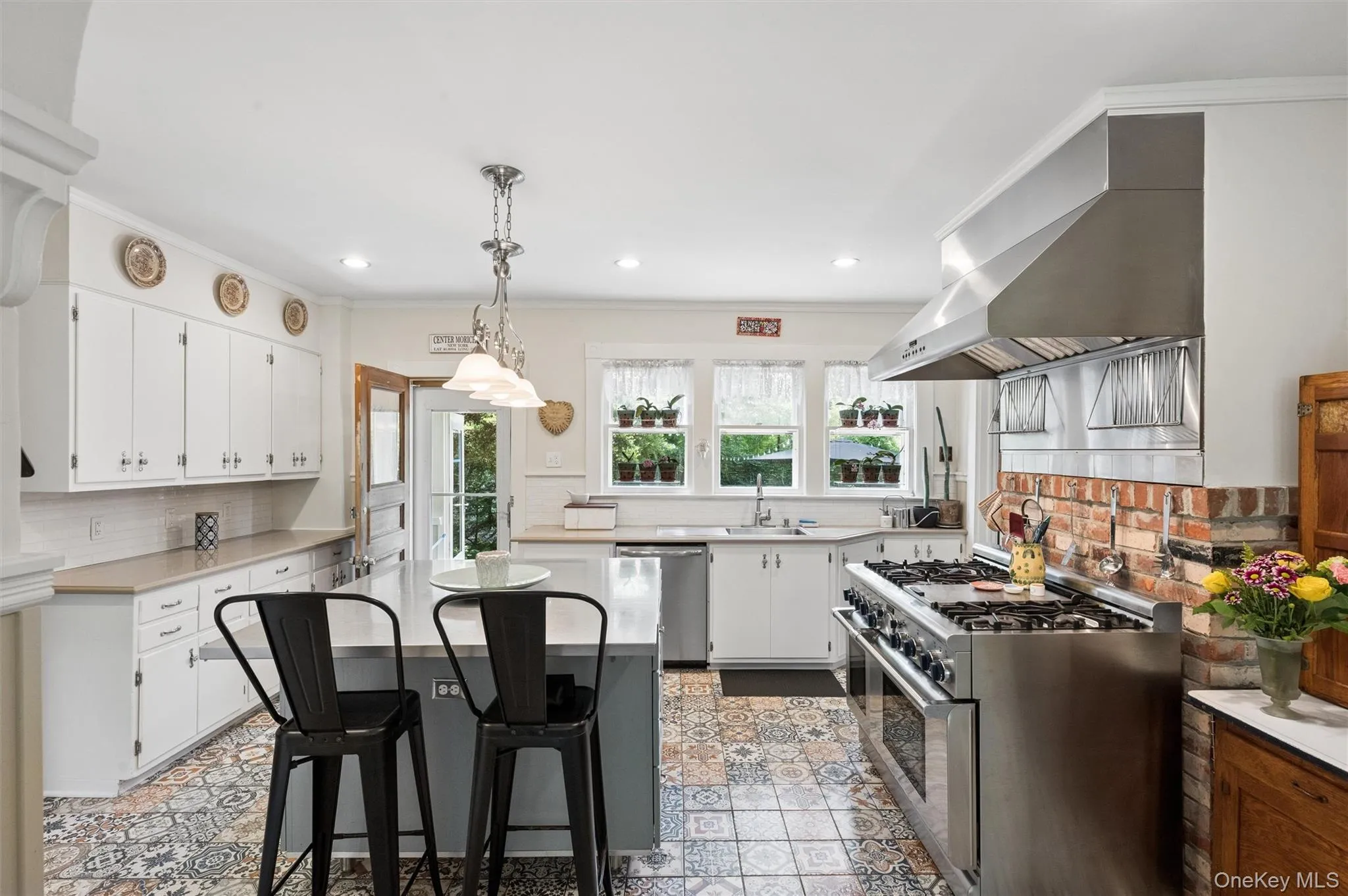 60 and 0 Union Ave, Brookhaven, NY, 5 Bedrooms Bedrooms, 9 Rooms Rooms,2 BathroomsBathrooms,Residential,For Rent,Union Ave,0,1026634 60 and 0 Union Ave, Brookhaven, NY, 5 Bedrooms Bedrooms, 9 Rooms Rooms,2 BathroomsBathrooms,Residential,For Rent,Union Ave,0,1026634