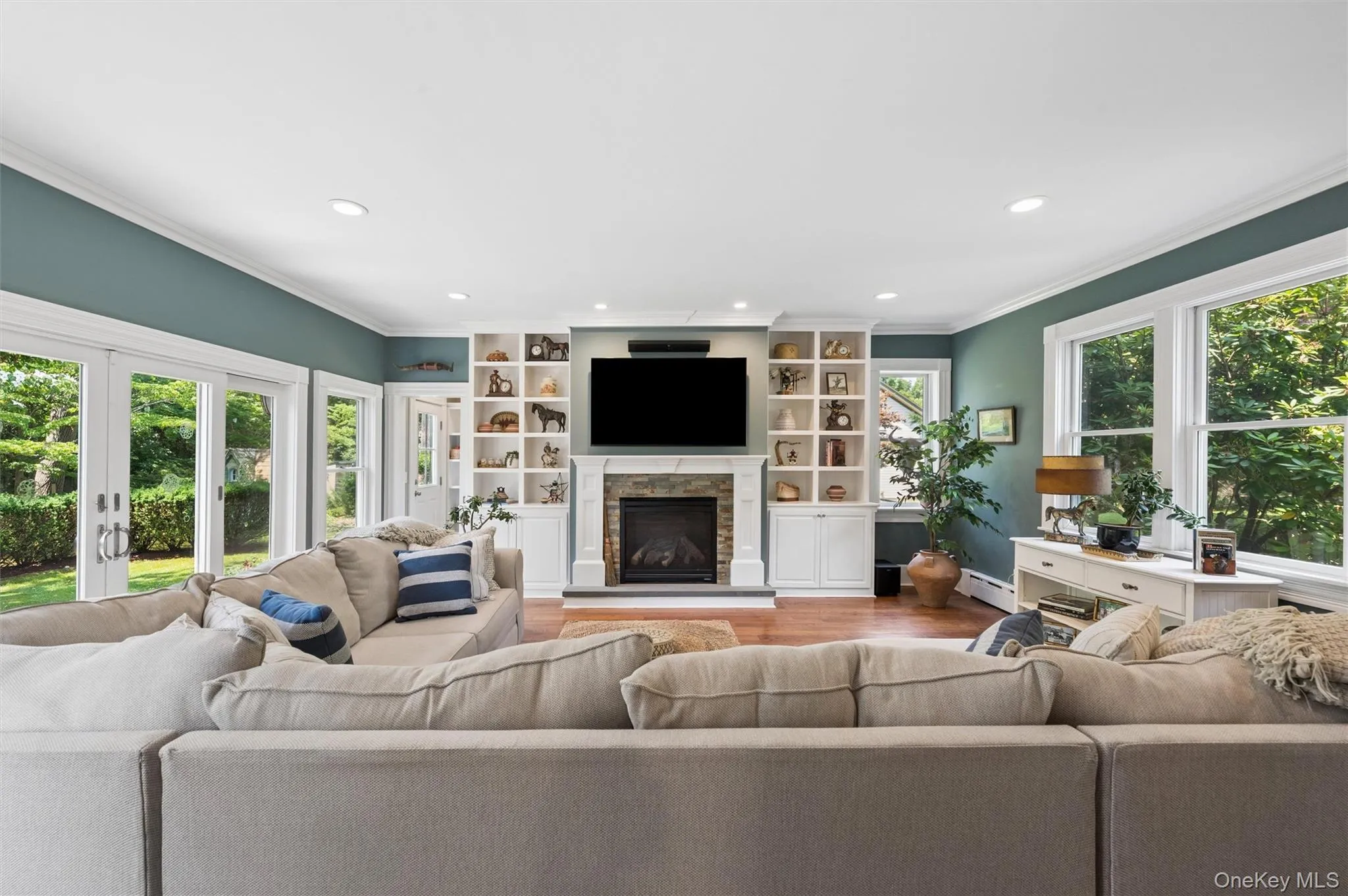 60 and 0 Union Ave, Brookhaven, NY, 5 Bedrooms Bedrooms, 9 Rooms Rooms,2 BathroomsBathrooms,Residential,For Rent,Union Ave,0,1026634 60 and 0 Union Ave, Brookhaven, NY, 5 Bedrooms Bedrooms, 9 Rooms Rooms,2 BathroomsBathrooms,Residential,For Rent,Union Ave,0,1026634