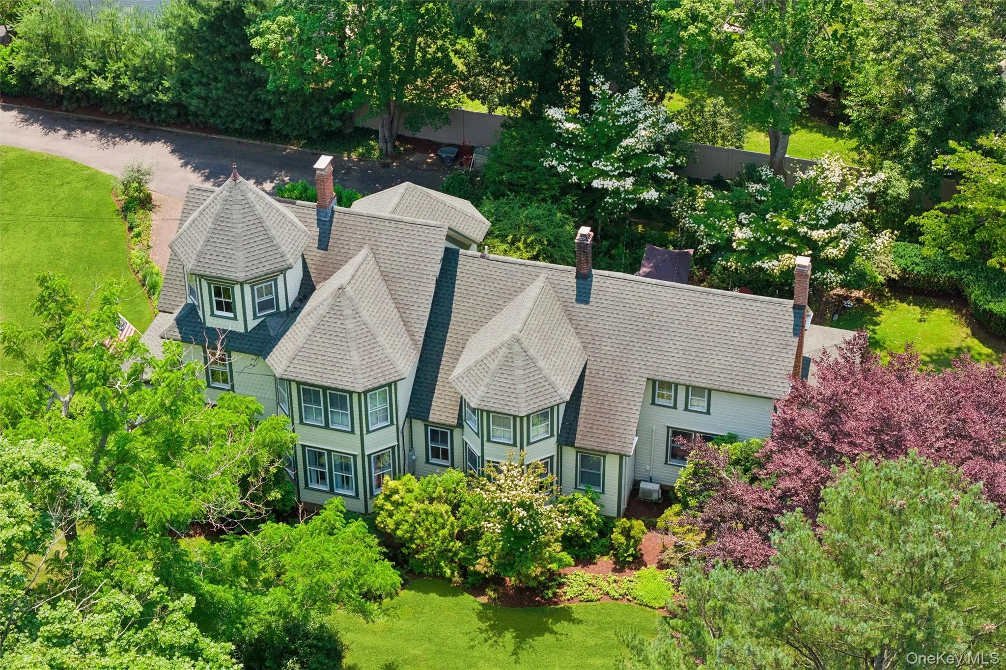 60 and 0 Union Ave, Brookhaven, NY, 5 Bedrooms Bedrooms, 9 Rooms Rooms,2 BathroomsBathrooms,Residential,For Rent,Union Ave,0,1026634 60 and 0 Union Ave, Brookhaven, NY, 5 Bedrooms Bedrooms, 9 Rooms Rooms,2 BathroomsBathrooms,Residential,For Rent,Union Ave,0,1026634
