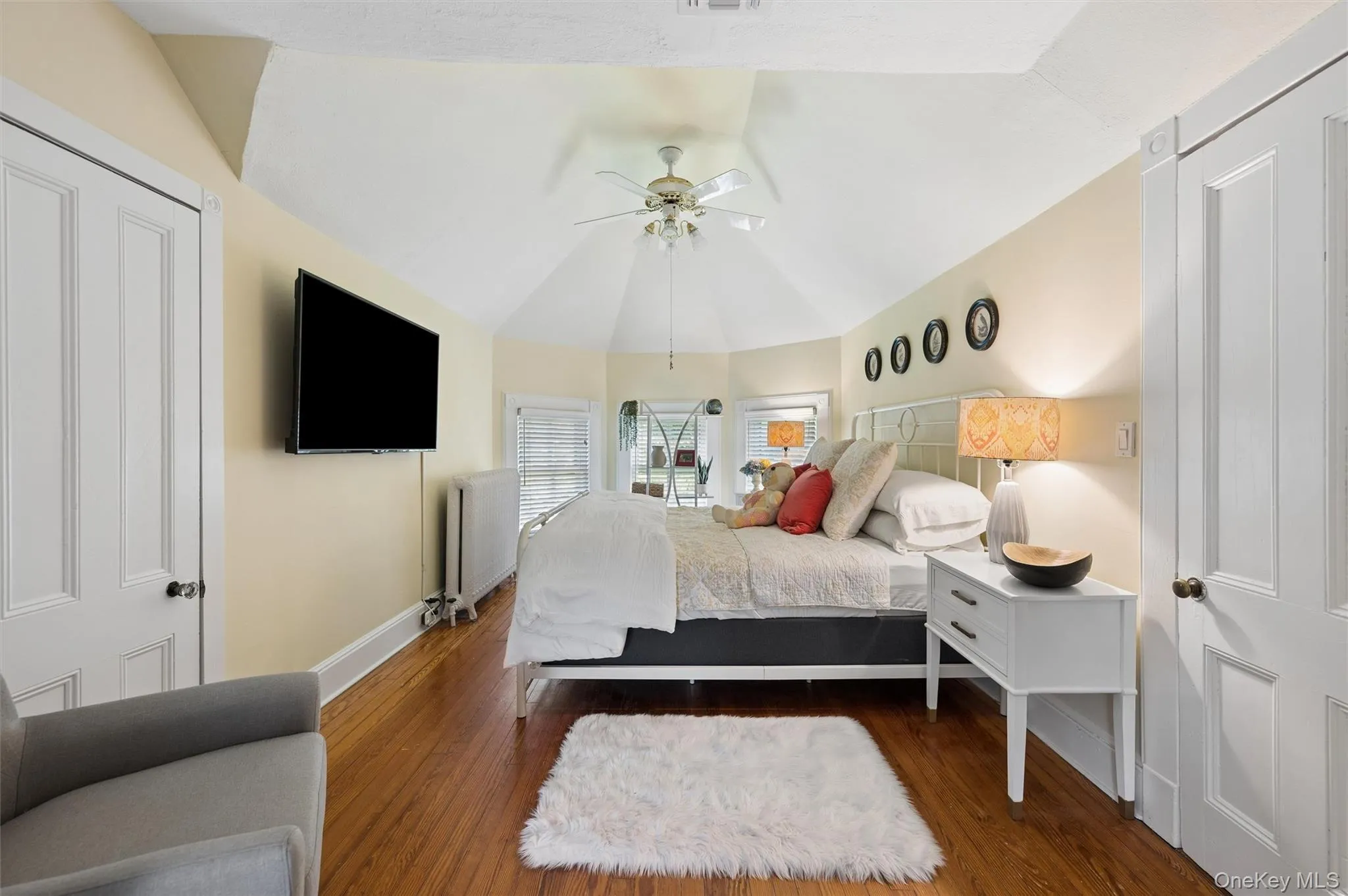 60 and 0 Union Ave, Brookhaven, NY, 5 Bedrooms Bedrooms, 9 Rooms Rooms,2 BathroomsBathrooms,Residential,For Rent,Union Ave,0,1026634 60 and 0 Union Ave, Brookhaven, NY, 5 Bedrooms Bedrooms, 9 Rooms Rooms,2 BathroomsBathrooms,Residential,For Rent,Union Ave,0,1026634