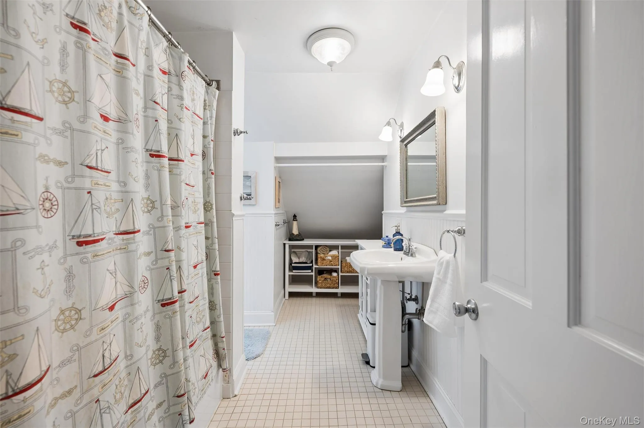 60 and 0 Union Ave, Brookhaven, NY, 5 Bedrooms Bedrooms, 9 Rooms Rooms,2 BathroomsBathrooms,Residential,For Rent,Union Ave,0,1026634 60 and 0 Union Ave, Brookhaven, NY, 5 Bedrooms Bedrooms, 9 Rooms Rooms,2 BathroomsBathrooms,Residential,For Rent,Union Ave,0,1026634