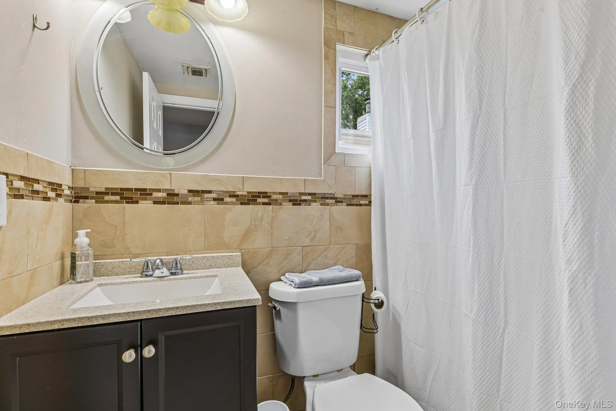 234 Buffalo Avenue, Brookhaven, NY, 4 Bedrooms Bedrooms, 10 Rooms Rooms,3 BathroomsBathrooms,Residential,For Rent,Buffalo,0,1026640 234 Buffalo Avenue, Brookhaven, NY, 4 Bedrooms Bedrooms, 10 Rooms Rooms,3 BathroomsBathrooms,Residential,For Rent,Buffalo,0,1026640