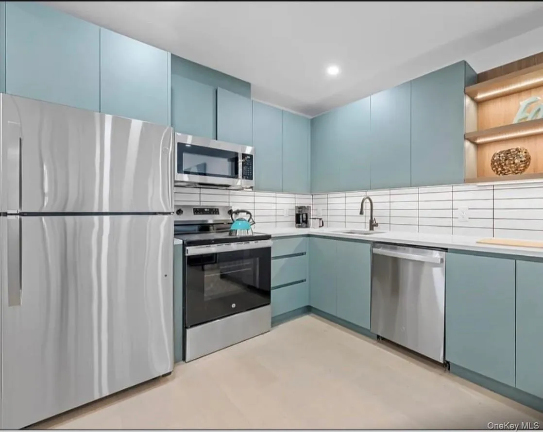 929 Brooklyn Avenue, New York, NY, 9 Bedrooms Bedrooms, 19 Rooms Rooms,6 BathroomsBathrooms,Residential,For Rent,Brooklyn,0,1026642 929 Brooklyn Avenue, New York, NY, 9 Bedrooms Bedrooms, 19 Rooms Rooms,6 BathroomsBathrooms,Residential,For Rent,Brooklyn,0,1026642