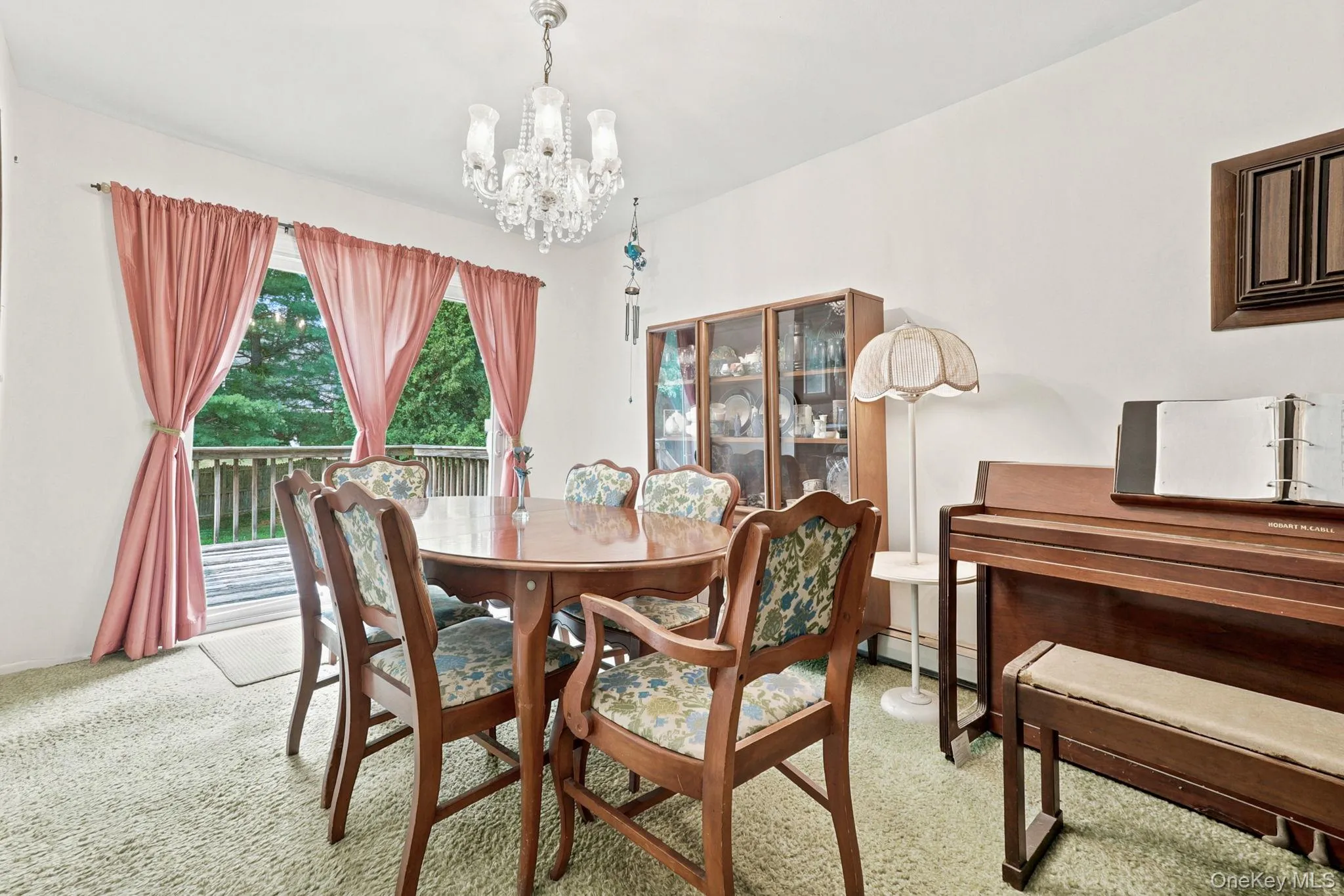 55 Sutton Park Road, Poughkeepsie (town), NY, 3 Bedrooms Bedrooms, 10 Rooms Rooms,2 BathroomsBathrooms,Residential,For Rent,Sutton Park,0,1026653 55 Sutton Park Road, Poughkeepsie (town), NY, 3 Bedrooms Bedrooms, 10 Rooms Rooms,2 BathroomsBathrooms,Residential,For Rent,Sutton Park,0,1026653