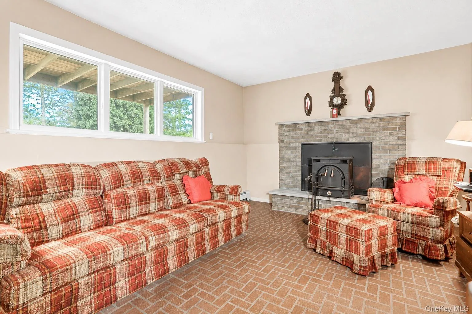 55 Sutton Park Road, Poughkeepsie (town), NY, 3 Bedrooms Bedrooms, 10 Rooms Rooms,2 BathroomsBathrooms,Residential,For Rent,Sutton Park,0,1026653 55 Sutton Park Road, Poughkeepsie (town), NY, 3 Bedrooms Bedrooms, 10 Rooms Rooms,2 BathroomsBathrooms,Residential,For Rent,Sutton Park,0,1026653