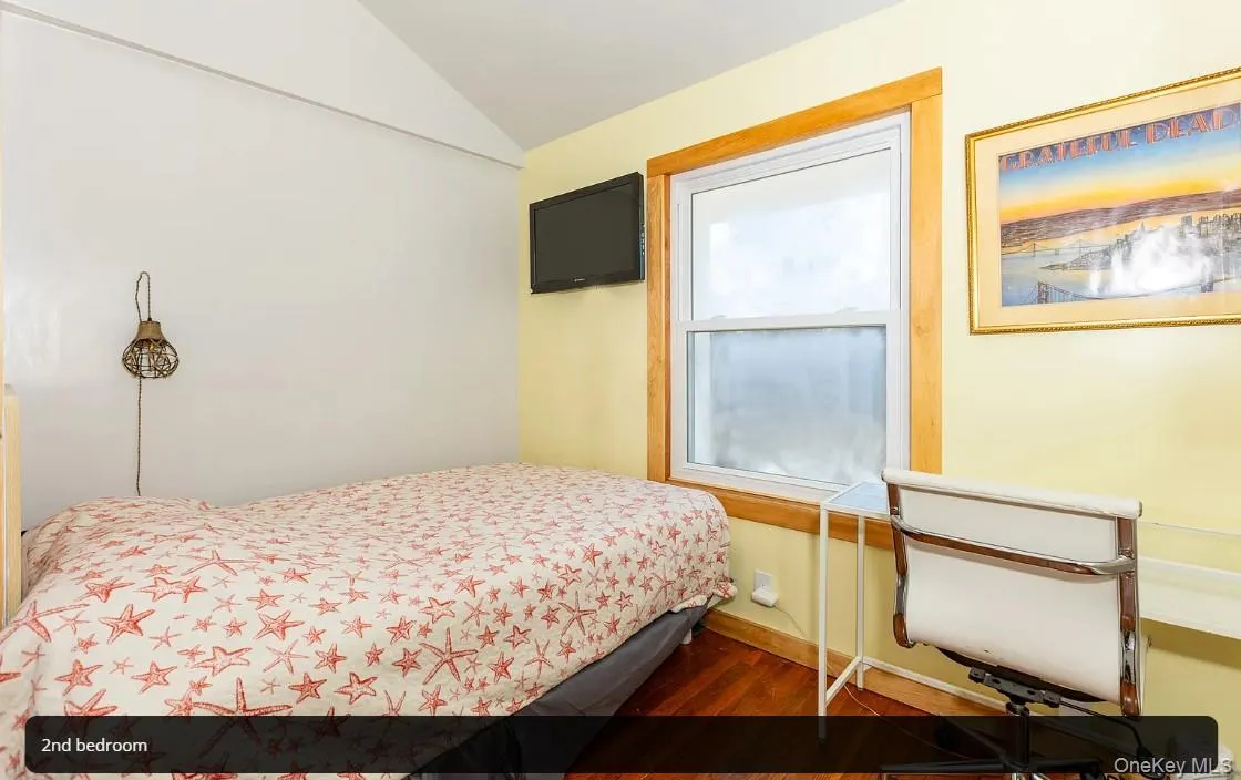 91 Penataquit Avenue, Islip, NY, 4 Bedrooms Bedrooms, 7 Rooms Rooms,2 BathroomsBathrooms,Residential Lease,For Rent,Penataquit,0,1026655 91 Penataquit Avenue, Islip, NY, 4 Bedrooms Bedrooms, 7 Rooms Rooms,2 BathroomsBathrooms,Residential Lease,For Rent,Penataquit,0,1026655