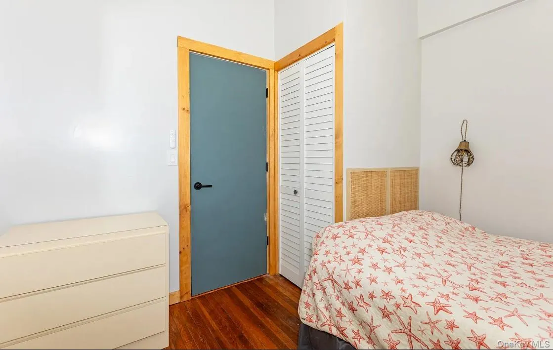 91 Penataquit Avenue, Islip, NY, 4 Bedrooms Bedrooms, 7 Rooms Rooms,2 BathroomsBathrooms,Residential Lease,For Rent,Penataquit,0,1026655 91 Penataquit Avenue, Islip, NY, 4 Bedrooms Bedrooms, 7 Rooms Rooms,2 BathroomsBathrooms,Residential Lease,For Rent,Penataquit,0,1026655
