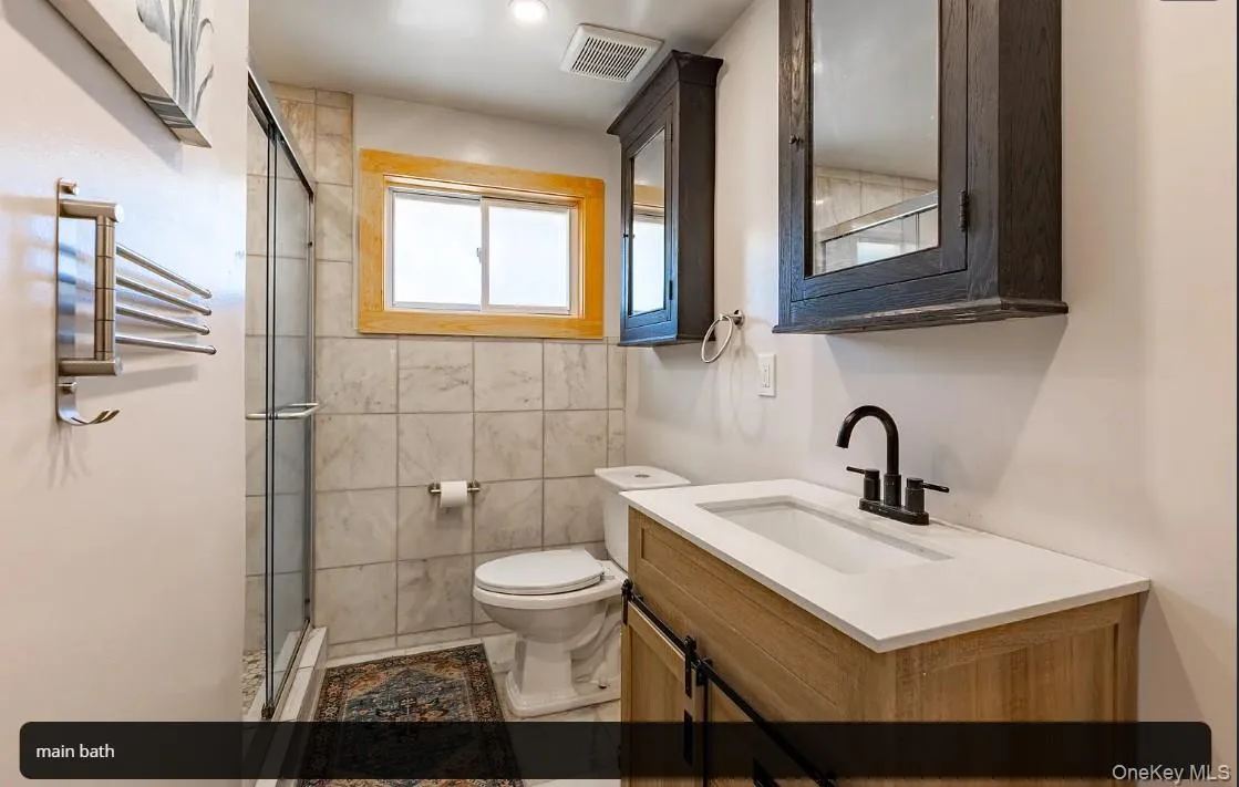 91 Penataquit Avenue, Islip, NY, 4 Bedrooms Bedrooms, 7 Rooms Rooms,2 BathroomsBathrooms,Residential Lease,For Rent,Penataquit,0,1026655 91 Penataquit Avenue, Islip, NY, 4 Bedrooms Bedrooms, 7 Rooms Rooms,2 BathroomsBathrooms,Residential Lease,For Rent,Penataquit,0,1026655