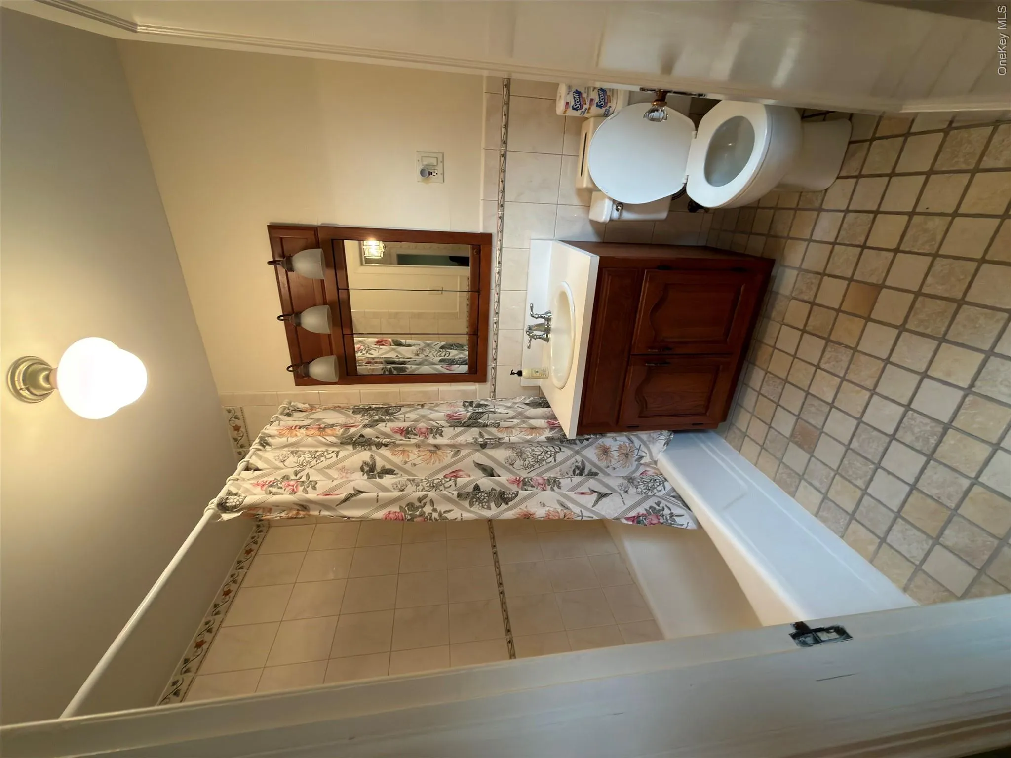 44 Muirfield Road, Hempstead, NY, 2 Bedrooms Bedrooms, 7 Rooms Rooms,1 BathroomBathrooms,Residential,For Rent,Muirfield,0,1026656 44 Muirfield Road, Hempstead, NY, 2 Bedrooms Bedrooms, 7 Rooms Rooms,1 BathroomBathrooms,Residential,For Rent,Muirfield,0,1026656