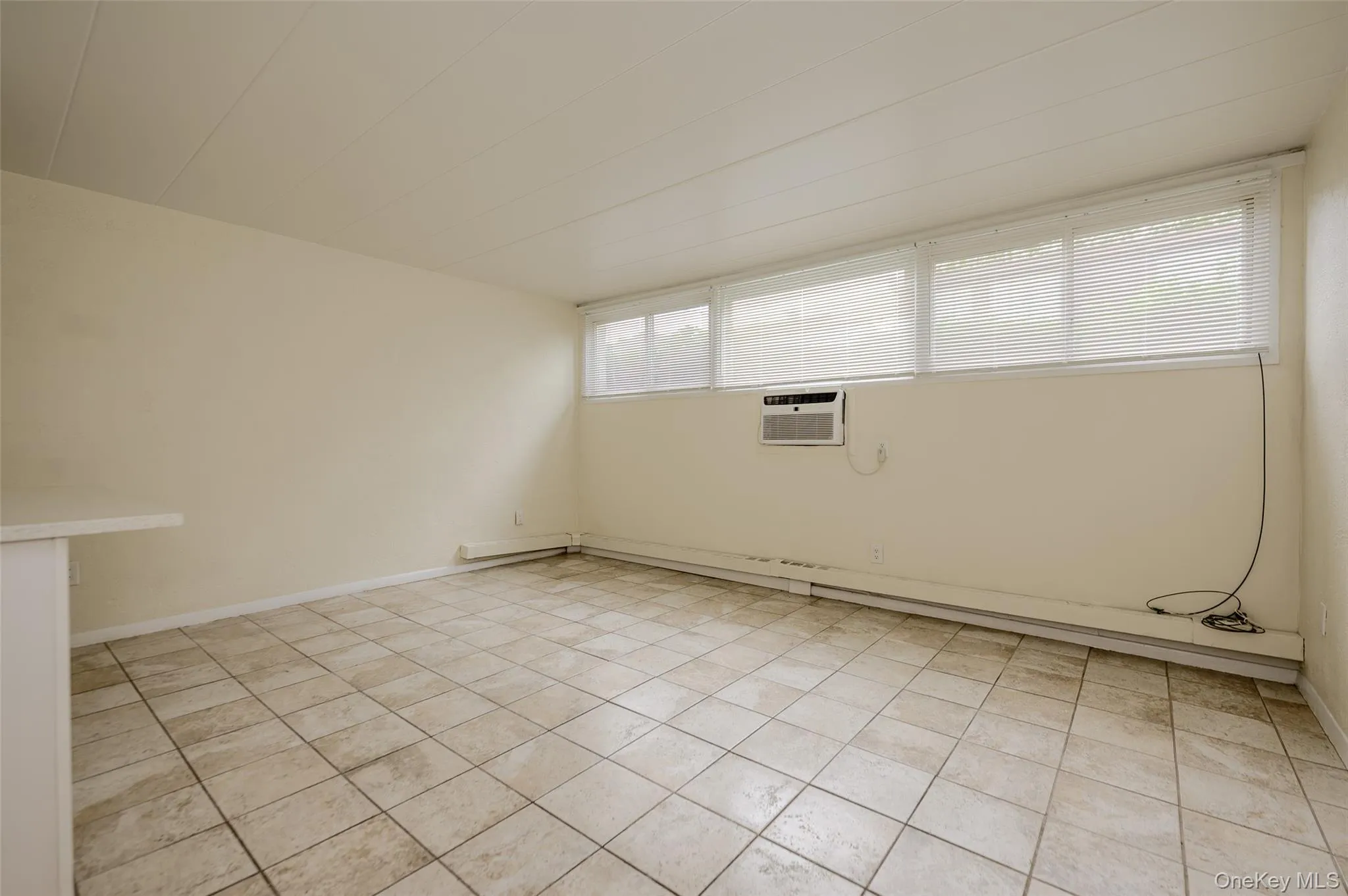 3 Duryea Place, Hempstead, NY, 2 Bedrooms Bedrooms, 4 Rooms Rooms,1 BathroomBathrooms,Residential Lease,For Rent,Duryea,0,1026661 3 Duryea Place, Hempstead, NY, 2 Bedrooms Bedrooms, 4 Rooms Rooms,1 BathroomBathrooms,Residential Lease,For Rent,Duryea,0,1026661