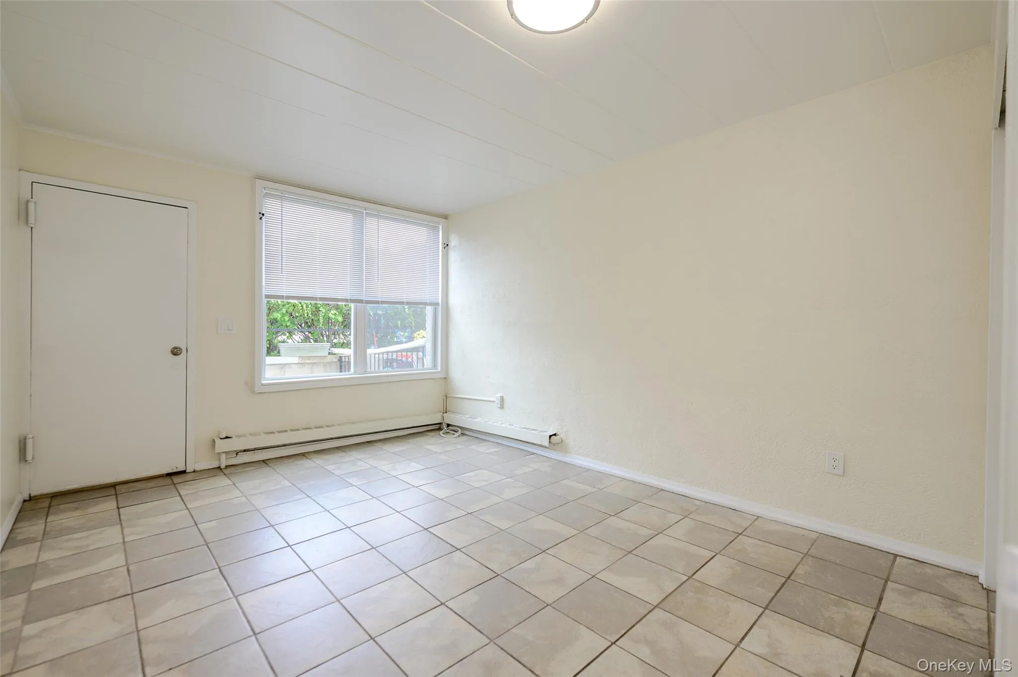 3 Duryea Place, Hempstead, NY, 2 Bedrooms Bedrooms, 4 Rooms Rooms,1 BathroomBathrooms,Residential Lease,For Rent,Duryea,0,1026661 3 Duryea Place, Hempstead, NY, 2 Bedrooms Bedrooms, 4 Rooms Rooms,1 BathroomBathrooms,Residential Lease,For Rent,Duryea,0,1026661