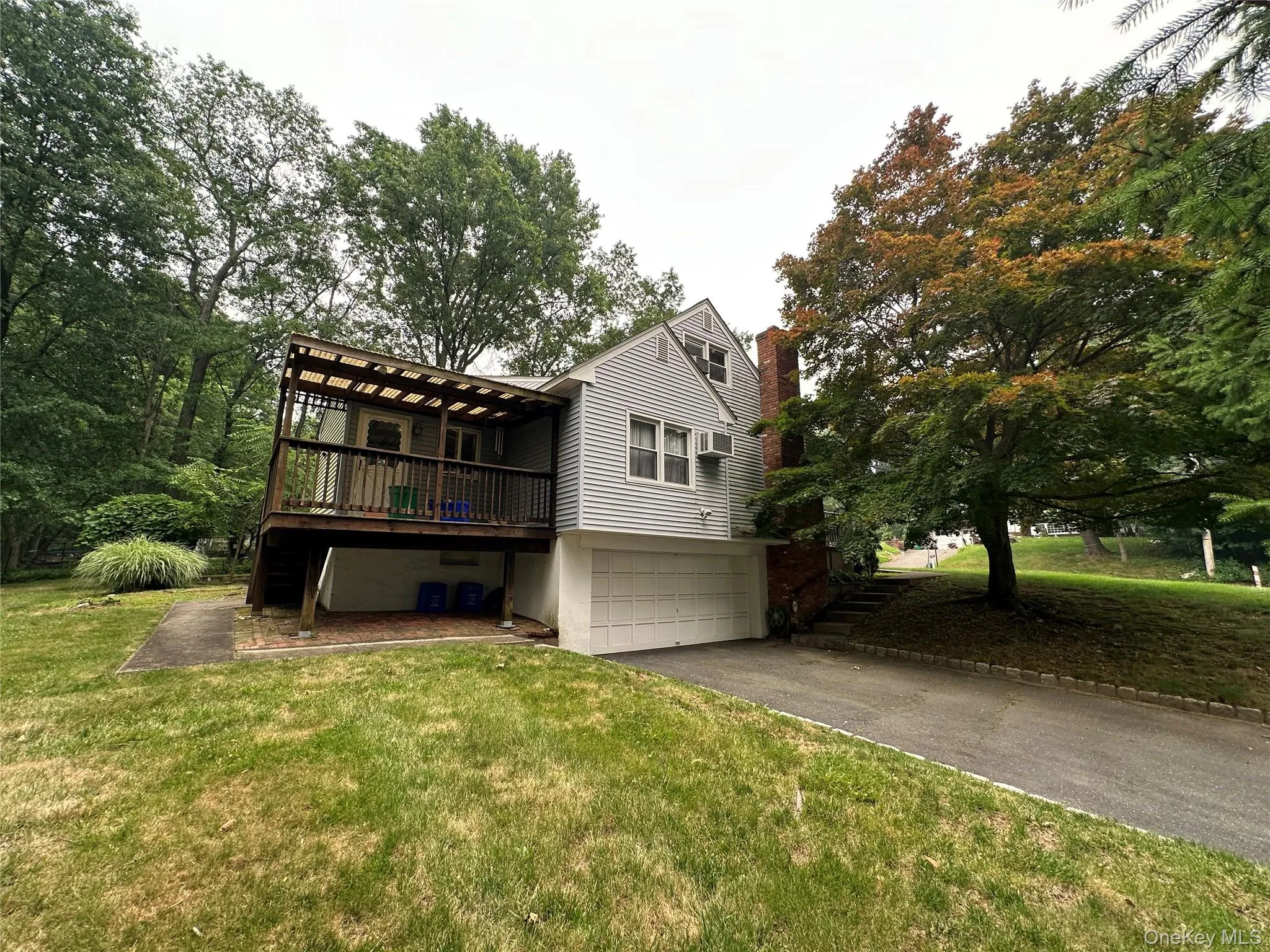 COVERED REAR PORCH, 2 CAR BUILT IN GARAGE COVERED REAR PORCH, 2 CAR BUILT IN GARAGE