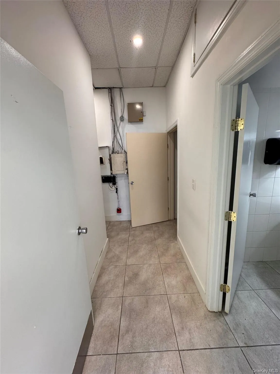 5071 Merrick Road, Oyster Bay, NY, ,Commercial Lease,For Rent,Merrick,0,1026663 5071 Merrick Road, Oyster Bay, NY, ,Commercial Lease,For Rent,Merrick,0,1026663