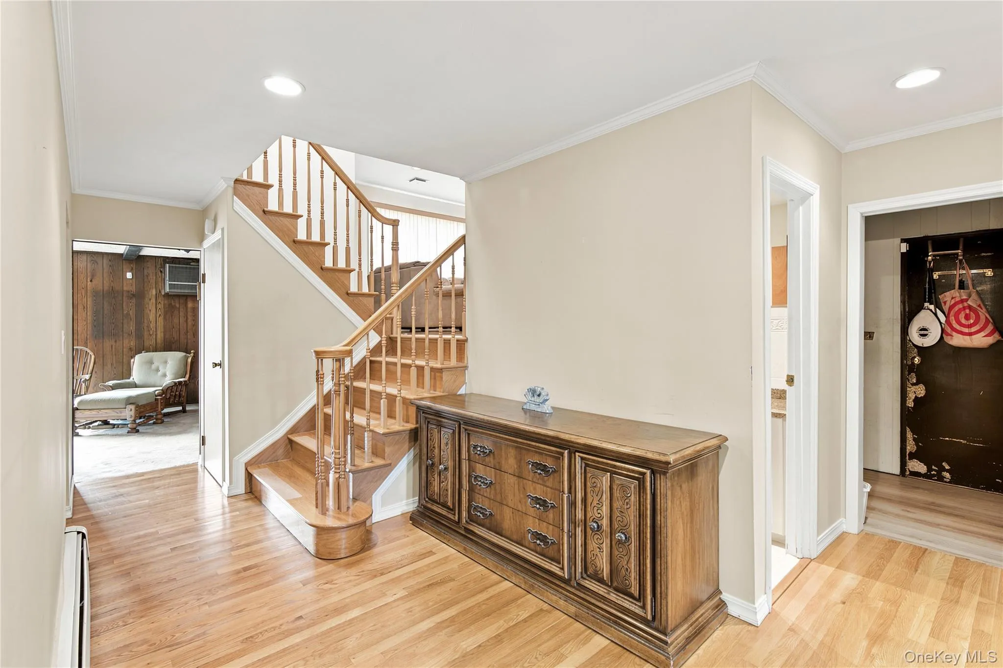 6 Navy Drive, Smithtown, NY, 4 Bedrooms Bedrooms, 7 Rooms Rooms,2 BathroomsBathrooms,Residential,For Rent,Navy,0,1026666 6 Navy Drive, Smithtown, NY, 4 Bedrooms Bedrooms, 7 Rooms Rooms,2 BathroomsBathrooms,Residential,For Rent,Navy,0,1026666