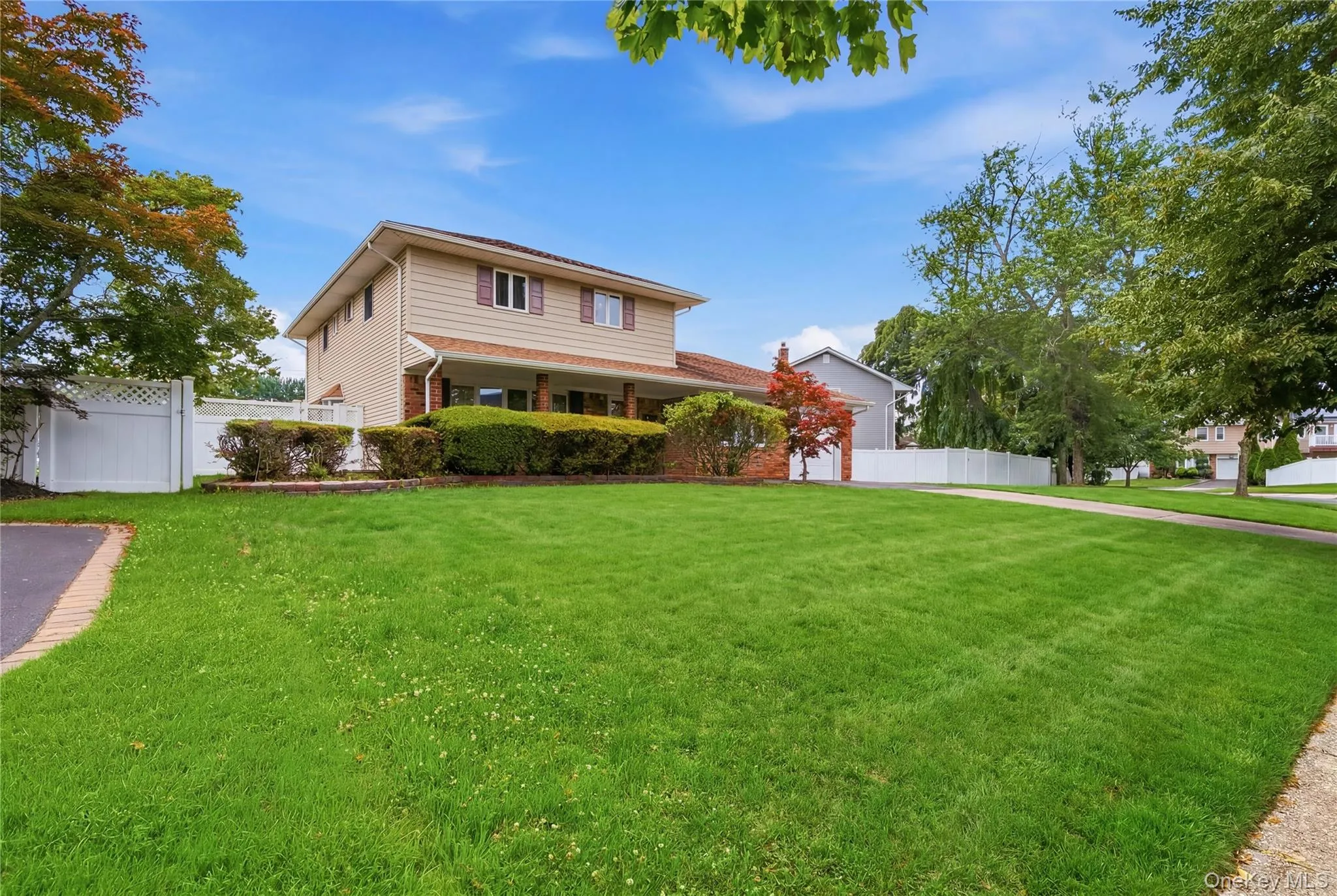 6 Navy Drive, Smithtown, NY, 4 Bedrooms Bedrooms, 7 Rooms Rooms,2 BathroomsBathrooms,Residential,For Rent,Navy,0,1026666 6 Navy Drive, Smithtown, NY, 4 Bedrooms Bedrooms, 7 Rooms Rooms,2 BathroomsBathrooms,Residential,For Rent,Navy,0,1026666
