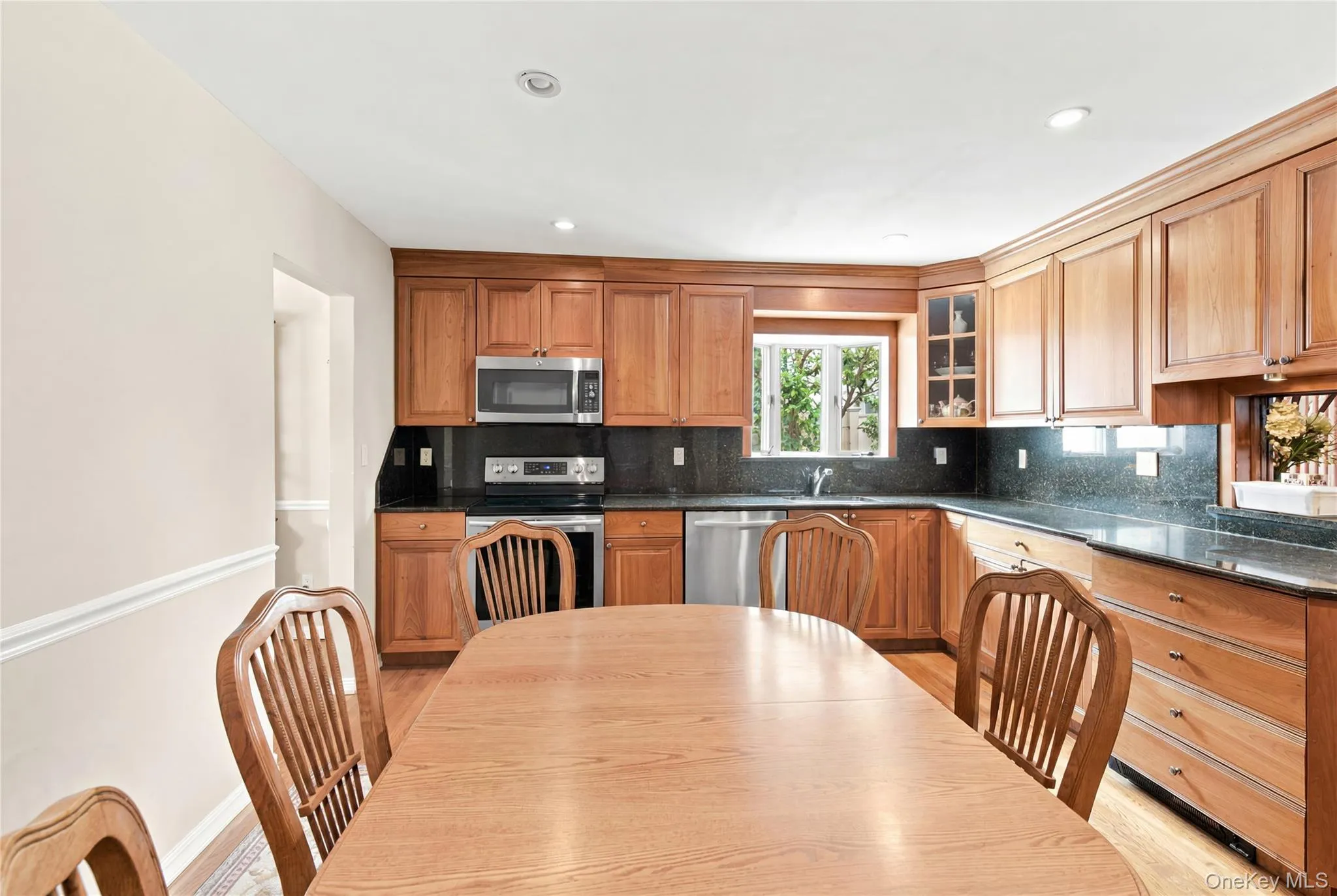 6 Navy Drive, Smithtown, NY, 4 Bedrooms Bedrooms, 7 Rooms Rooms,2 BathroomsBathrooms,Residential,For Rent,Navy,0,1026666 6 Navy Drive, Smithtown, NY, 4 Bedrooms Bedrooms, 7 Rooms Rooms,2 BathroomsBathrooms,Residential,For Rent,Navy,0,1026666