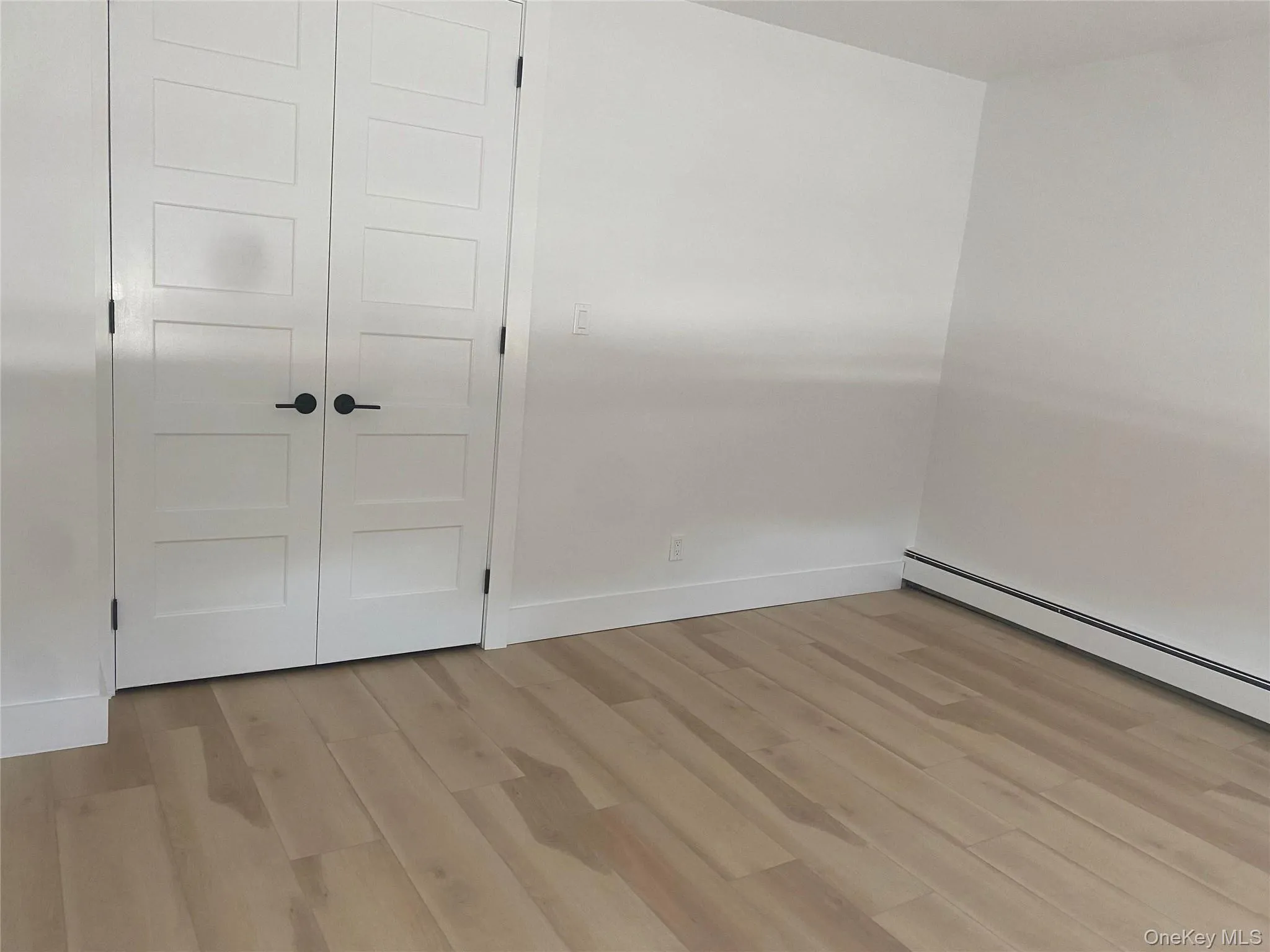 1388 Old Northern Boulevard, North Hempstead, NY, 1 Bedroom Bedrooms, 3 Rooms Rooms,1 BathroomBathrooms,Residential Lease,For Rent,Old Northern,0,1026667 1388 Old Northern Boulevard, North Hempstead, NY, 1 Bedroom Bedrooms, 3 Rooms Rooms,1 BathroomBathrooms,Residential Lease,For Rent,Old Northern,0,1026667