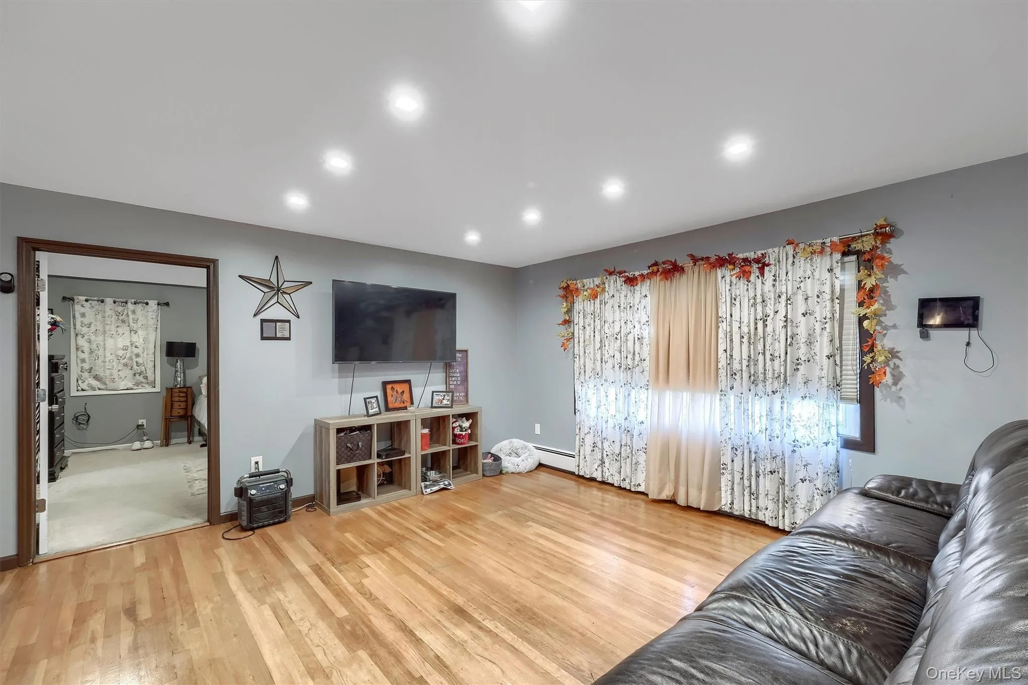 7 Briarwood Avenue, Monroe, NY, 4 Bedrooms Bedrooms, 9 Rooms Rooms,2 BathroomsBathrooms,Residential,For Rent,Briarwood,0,1026670 7 Briarwood Avenue, Monroe, NY, 4 Bedrooms Bedrooms, 9 Rooms Rooms,2 BathroomsBathrooms,Residential,For Rent,Briarwood,0,1026670