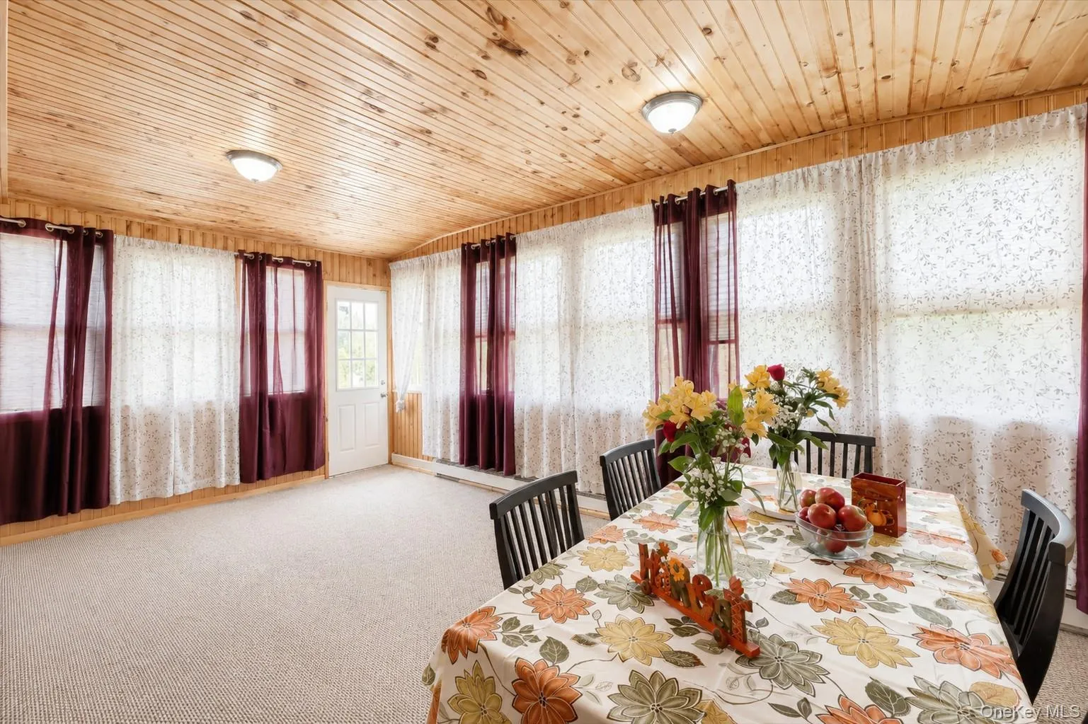 7 Briarwood Avenue, Monroe, NY, 4 Bedrooms Bedrooms, 9 Rooms Rooms,2 BathroomsBathrooms,Residential,For Rent,Briarwood,0,1026670 7 Briarwood Avenue, Monroe, NY, 4 Bedrooms Bedrooms, 9 Rooms Rooms,2 BathroomsBathrooms,Residential,For Rent,Briarwood,0,1026670