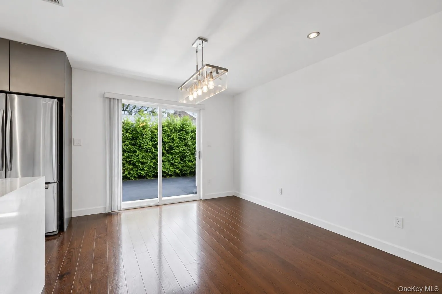 38 Birchwood Park Drive, Oyster Bay, NY, 3 Bedrooms Bedrooms, 7 Rooms Rooms,2 BathroomsBathrooms,Residential Lease,For Rent,Birchwood Park,0,1026671 38 Birchwood Park Drive, Oyster Bay, NY, 3 Bedrooms Bedrooms, 7 Rooms Rooms,2 BathroomsBathrooms,Residential Lease,For Rent,Birchwood Park,0,1026671