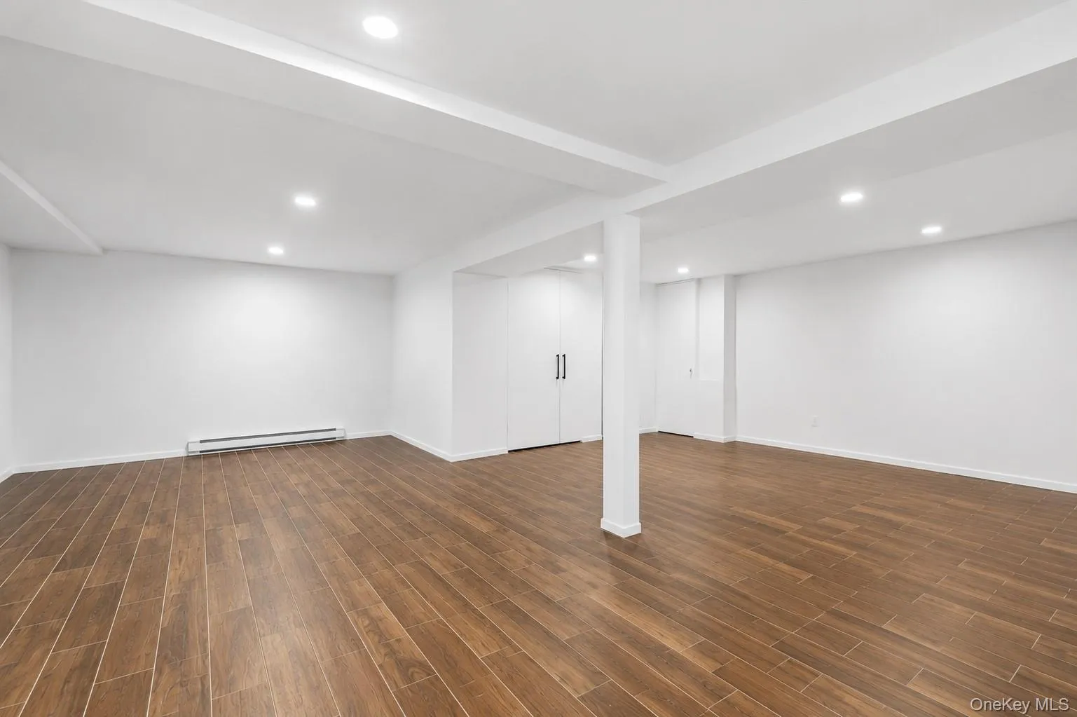 38 Birchwood Park Drive, Oyster Bay, NY, 3 Bedrooms Bedrooms, 7 Rooms Rooms,2 BathroomsBathrooms,Residential Lease,For Rent,Birchwood Park,0,1026671 38 Birchwood Park Drive, Oyster Bay, NY, 3 Bedrooms Bedrooms, 7 Rooms Rooms,2 BathroomsBathrooms,Residential Lease,For Rent,Birchwood Park,0,1026671