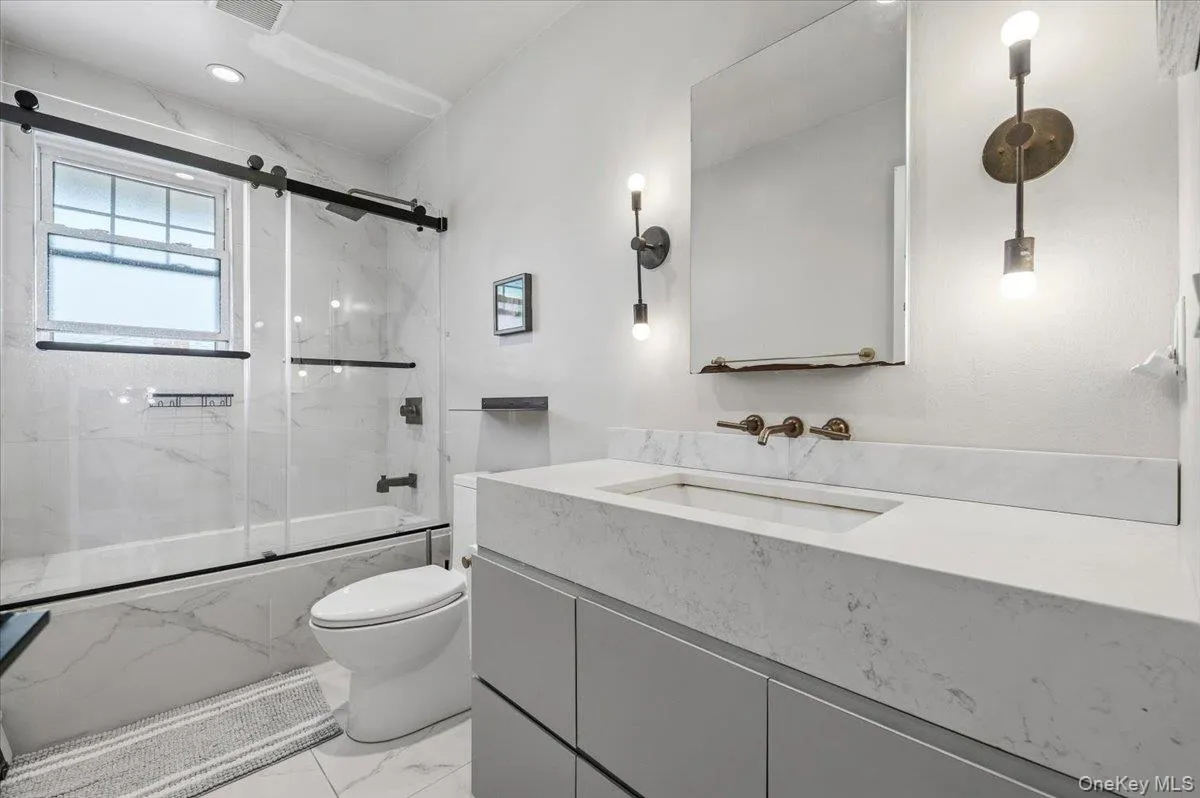 38 Birchwood Park Drive, Oyster Bay, NY, 3 Bedrooms Bedrooms, 7 Rooms Rooms,2 BathroomsBathrooms,Residential Lease,For Rent,Birchwood Park,0,1026671 38 Birchwood Park Drive, Oyster Bay, NY, 3 Bedrooms Bedrooms, 7 Rooms Rooms,2 BathroomsBathrooms,Residential Lease,For Rent,Birchwood Park,0,1026671
