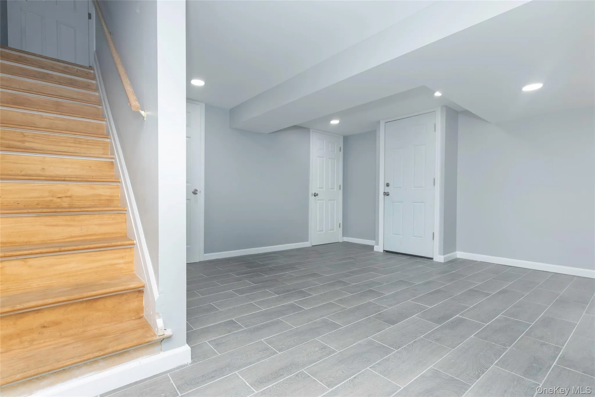 72 Edgewater Park Drive, New York, NY, 1 Bedroom Bedrooms, 5 Rooms Rooms,1 BathroomBathrooms,Residential,For Rent,Edgewater Park,0,1026673 72 Edgewater Park Drive, New York, NY, 1 Bedroom Bedrooms, 5 Rooms Rooms,1 BathroomBathrooms,Residential,For Rent,Edgewater Park,0,1026673