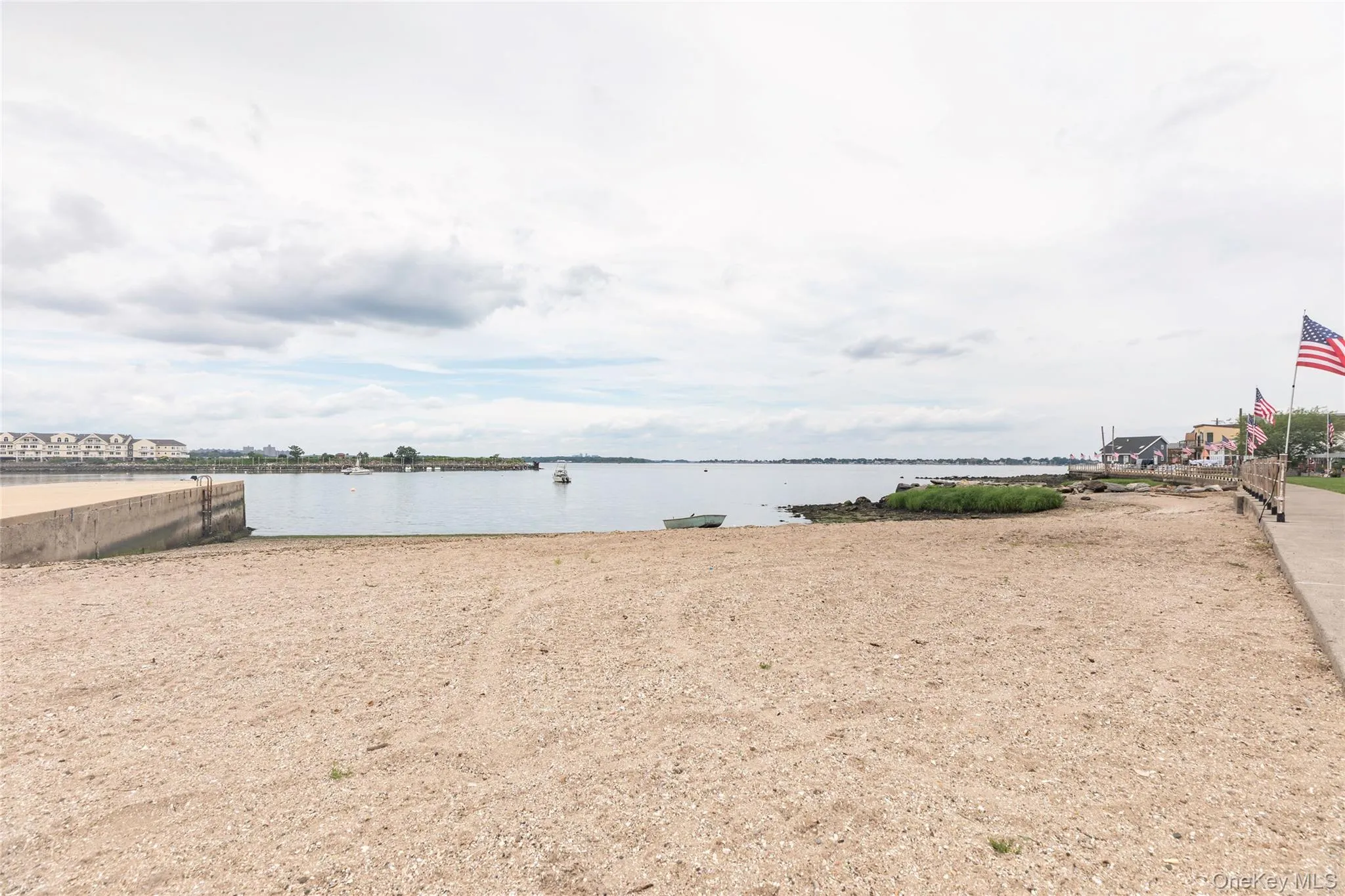 72 Edgewater Park Drive, New York, NY, 1 Bedroom Bedrooms, 5 Rooms Rooms,1 BathroomBathrooms,Residential,For Rent,Edgewater Park,0,1026673 72 Edgewater Park Drive, New York, NY, 1 Bedroom Bedrooms, 5 Rooms Rooms,1 BathroomBathrooms,Residential,For Rent,Edgewater Park,0,1026673