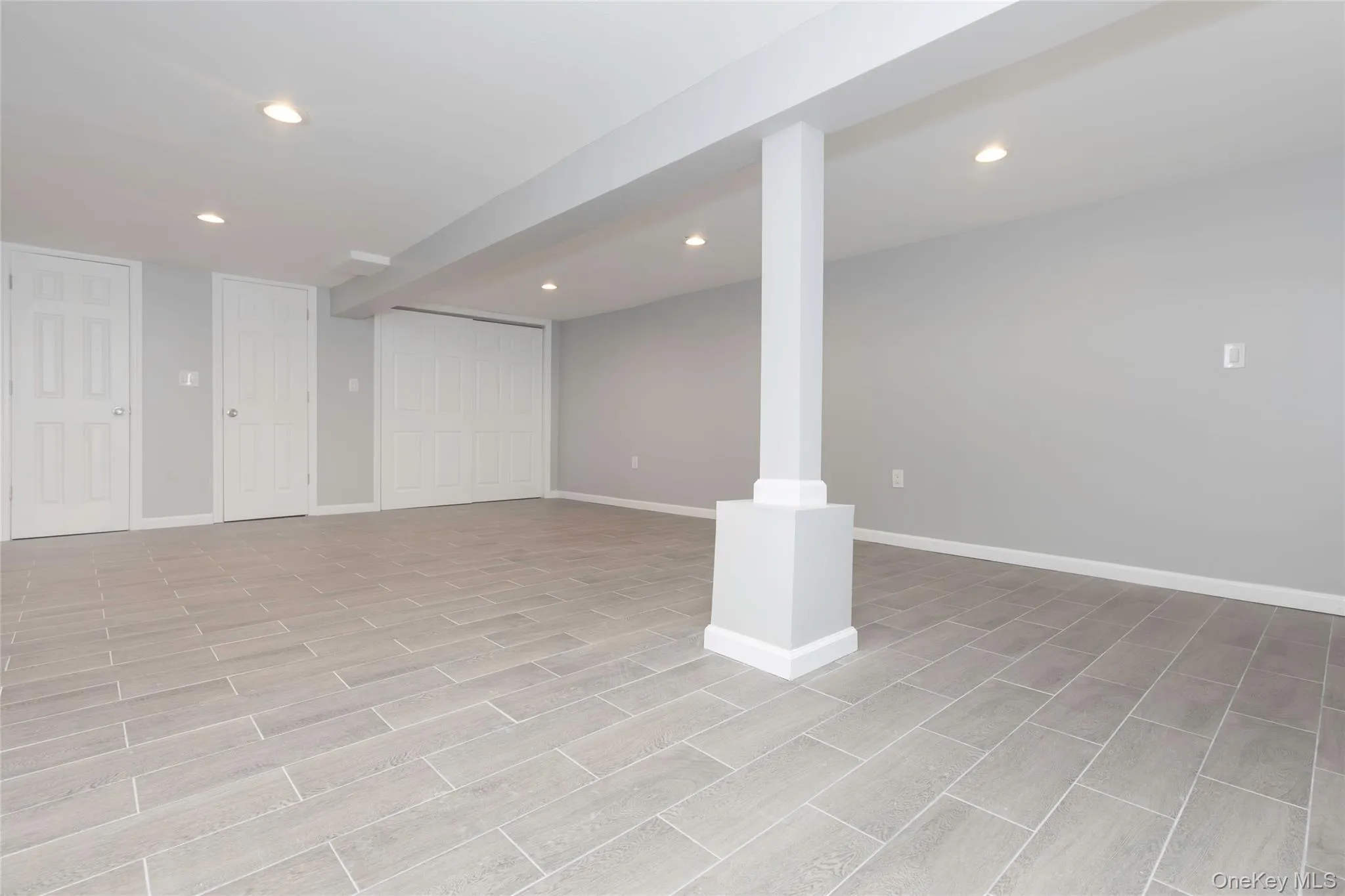 72 Edgewater Park Drive, New York, NY, 1 Bedroom Bedrooms, 5 Rooms Rooms,1 BathroomBathrooms,Residential,For Rent,Edgewater Park,0,1026673 72 Edgewater Park Drive, New York, NY, 1 Bedroom Bedrooms, 5 Rooms Rooms,1 BathroomBathrooms,Residential,For Rent,Edgewater Park,0,1026673