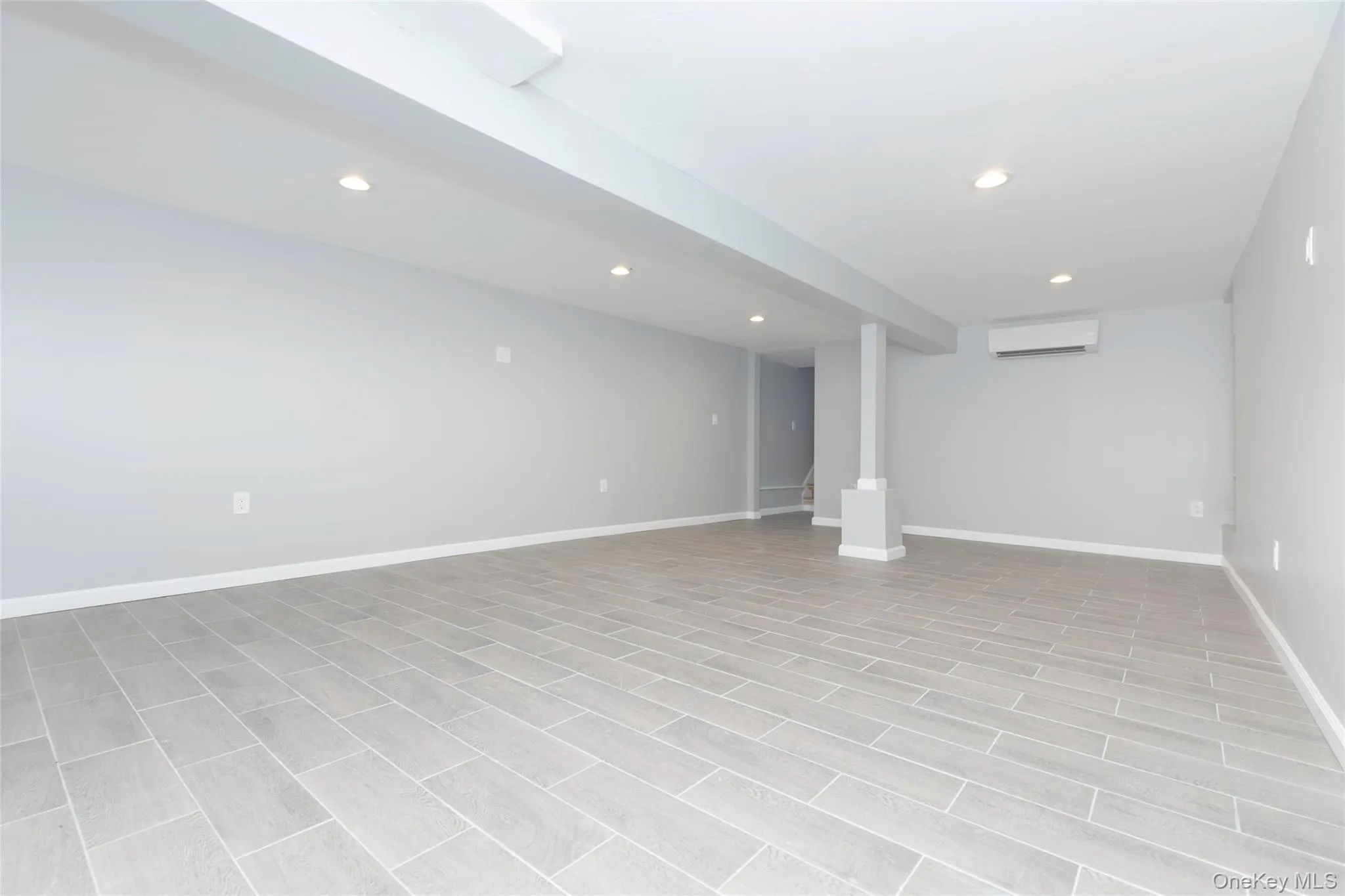 72 Edgewater Park Drive, New York, NY, 1 Bedroom Bedrooms, 5 Rooms Rooms,1 BathroomBathrooms,Residential,For Rent,Edgewater Park,0,1026673 72 Edgewater Park Drive, New York, NY, 1 Bedroom Bedrooms, 5 Rooms Rooms,1 BathroomBathrooms,Residential,For Rent,Edgewater Park,0,1026673