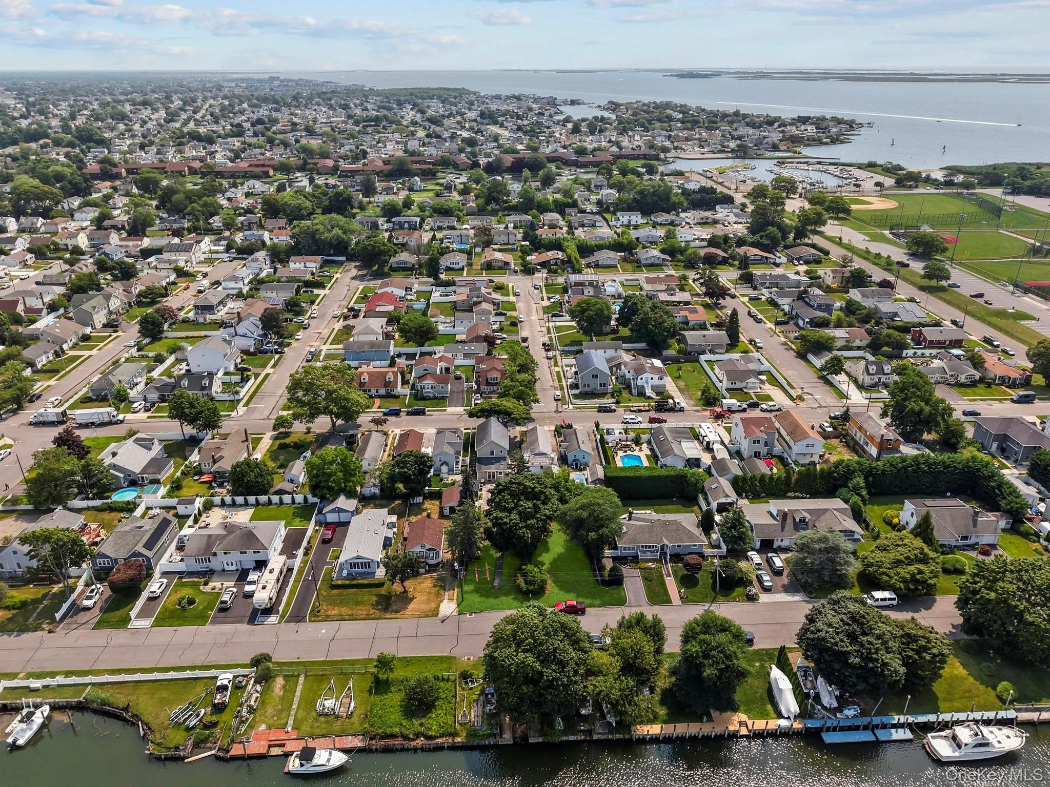81 Wilson Avenue, Babylon, NY, 4 Bedrooms Bedrooms, 10 Rooms Rooms,2 BathroomsBathrooms,Residential,For Rent,Wilson,0,1026677 81 Wilson Avenue, Babylon, NY, 4 Bedrooms Bedrooms, 10 Rooms Rooms,2 BathroomsBathrooms,Residential,For Rent,Wilson,0,1026677