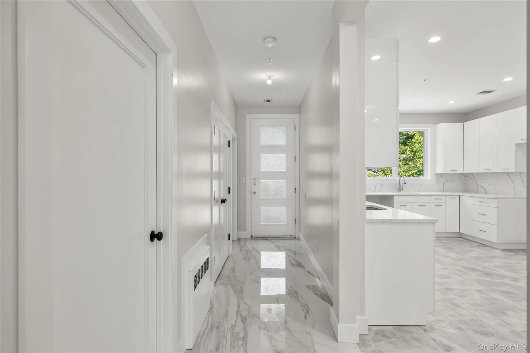13 Gwen Lane, Ramapo, NY, 5 Bedrooms Bedrooms, 10 Rooms Rooms,3 BathroomsBathrooms,Residential,For Rent,Gwen,0,1026680 13 Gwen Lane, Ramapo, NY, 5 Bedrooms Bedrooms, 10 Rooms Rooms,3 BathroomsBathrooms,Residential,For Rent,Gwen,0,1026680