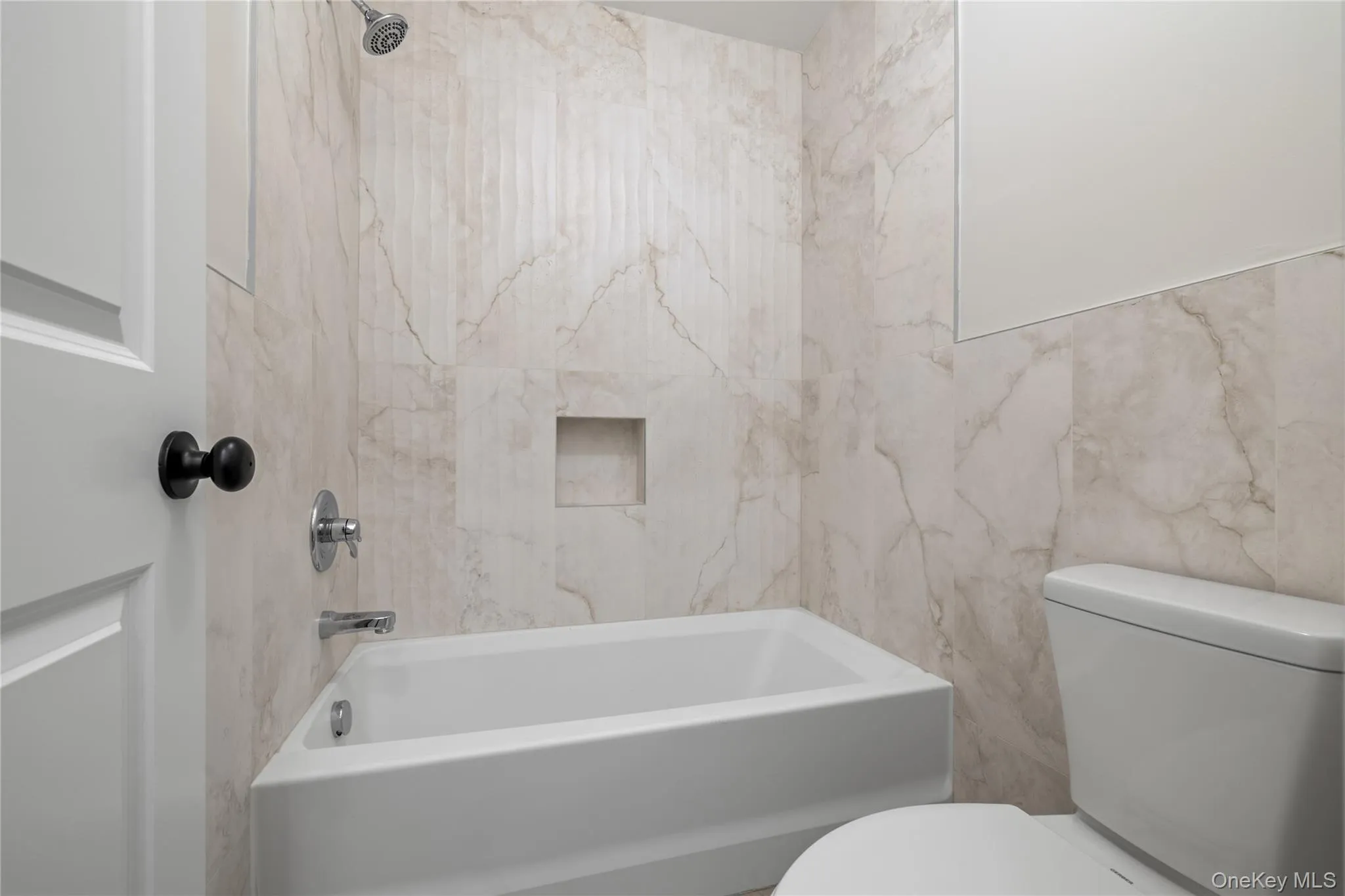 13 Gwen Lane, Ramapo, NY, 5 Bedrooms Bedrooms, 10 Rooms Rooms,3 BathroomsBathrooms,Residential,For Rent,Gwen,0,1026680 13 Gwen Lane, Ramapo, NY, 5 Bedrooms Bedrooms, 10 Rooms Rooms,3 BathroomsBathrooms,Residential,For Rent,Gwen,0,1026680