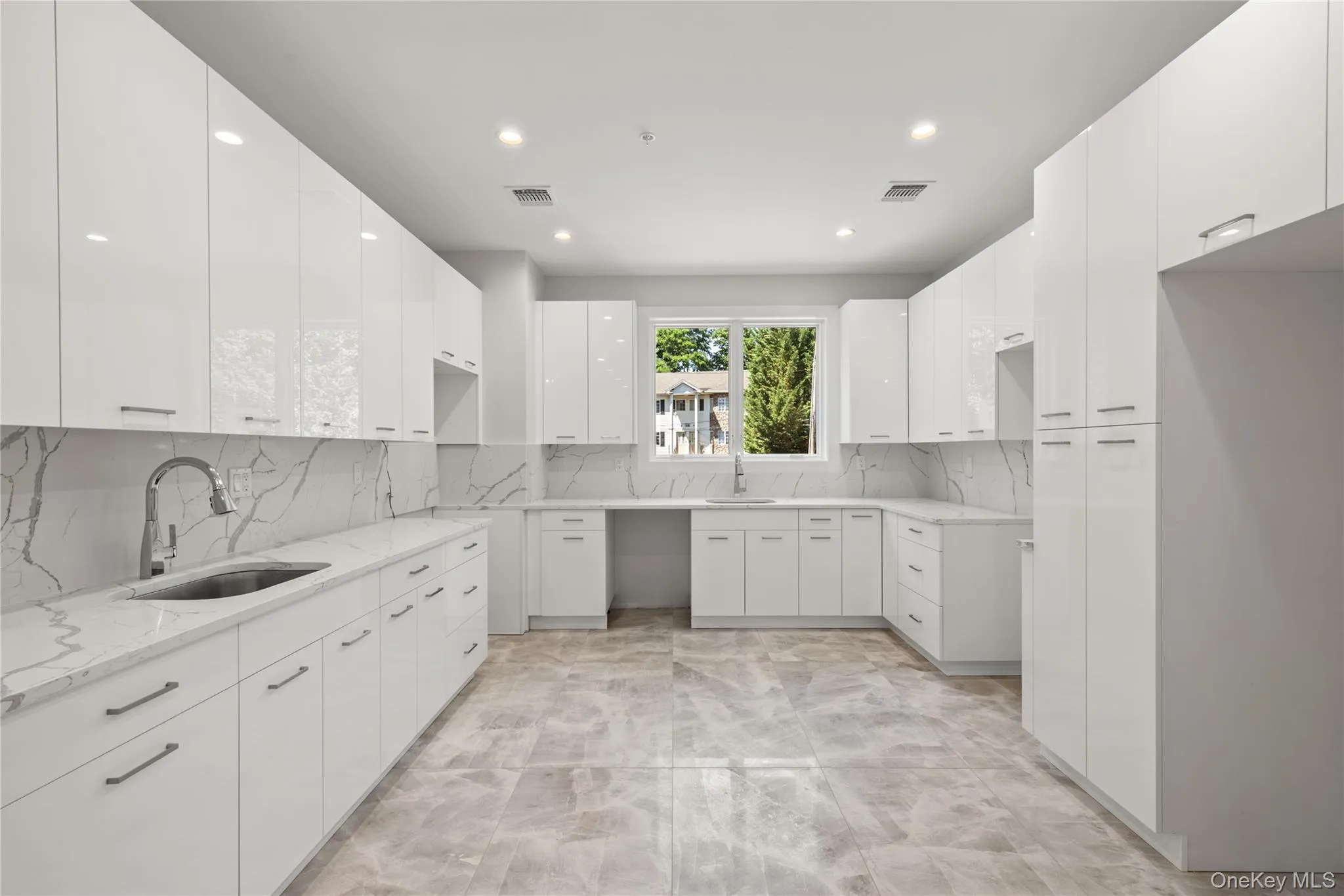 Designer kitchen with ample cabinetry Designer kitchen with ample cabinetry