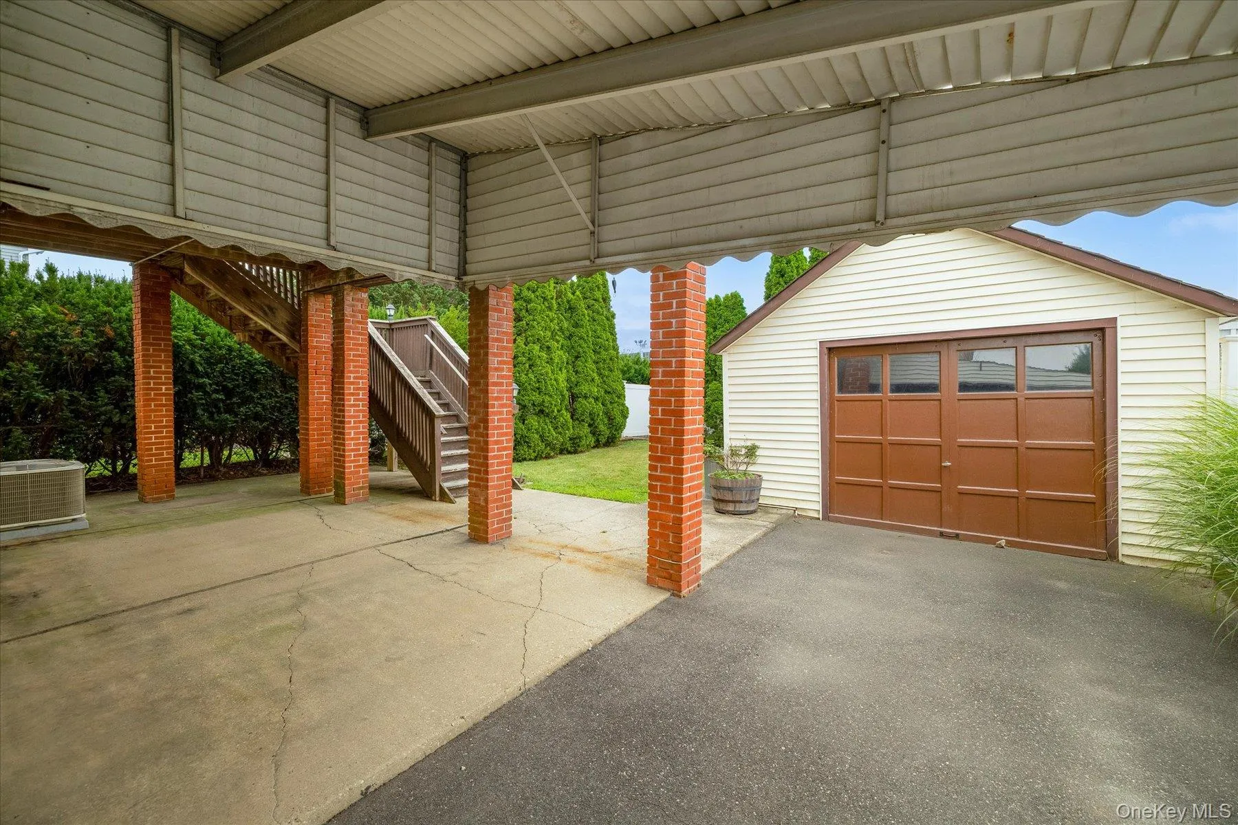 49 Roosevelt Court, North Hempstead, NY, 5 Bedrooms Bedrooms, 11 Rooms Rooms,2 BathroomsBathrooms,Residential,For Rent,Roosevelt,0,1026682 49 Roosevelt Court, North Hempstead, NY, 5 Bedrooms Bedrooms, 11 Rooms Rooms,2 BathroomsBathrooms,Residential,For Rent,Roosevelt,0,1026682