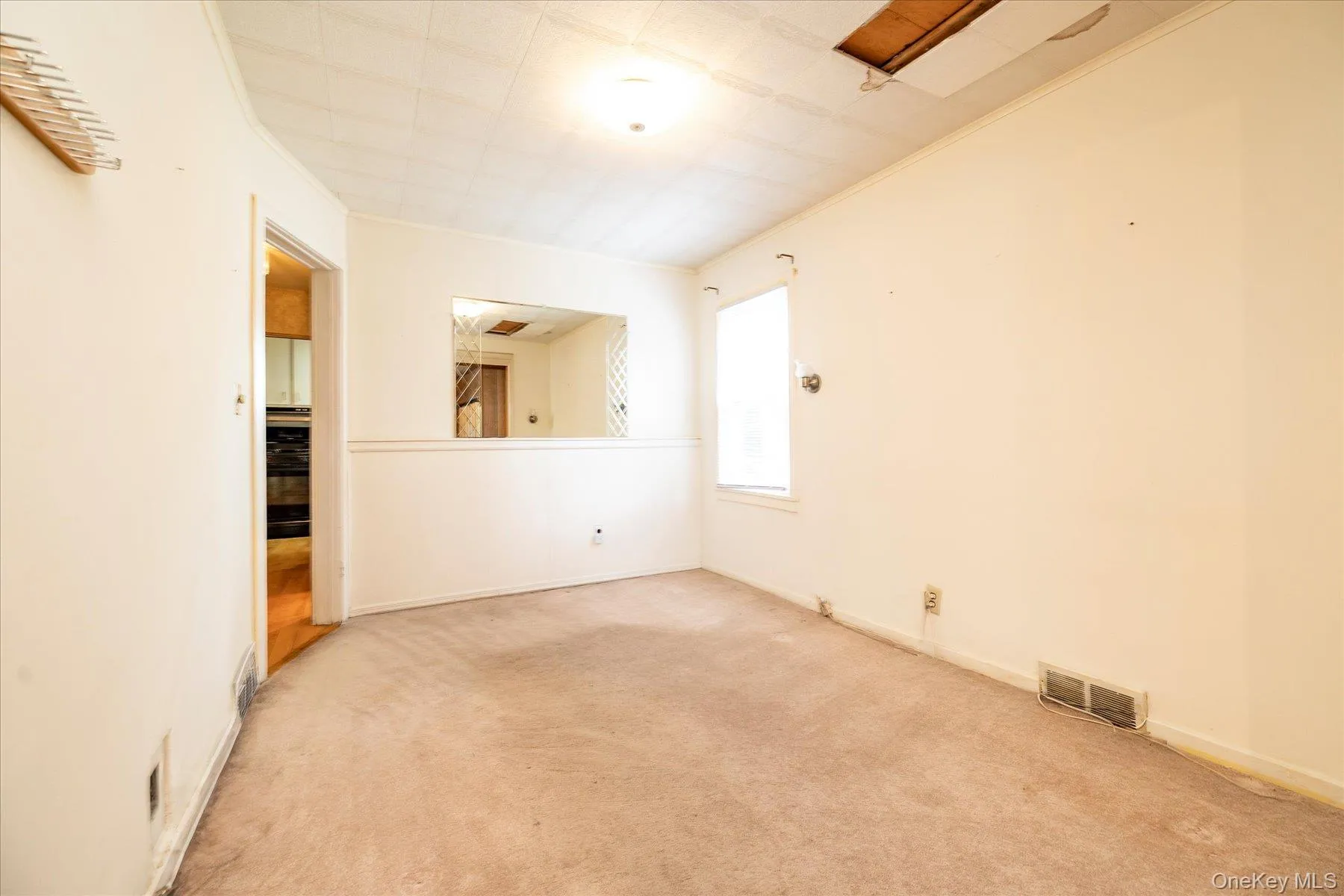 49 Roosevelt Court, North Hempstead, NY, 5 Bedrooms Bedrooms, 11 Rooms Rooms,2 BathroomsBathrooms,Residential,For Rent,Roosevelt,0,1026682 49 Roosevelt Court, North Hempstead, NY, 5 Bedrooms Bedrooms, 11 Rooms Rooms,2 BathroomsBathrooms,Residential,For Rent,Roosevelt,0,1026682
