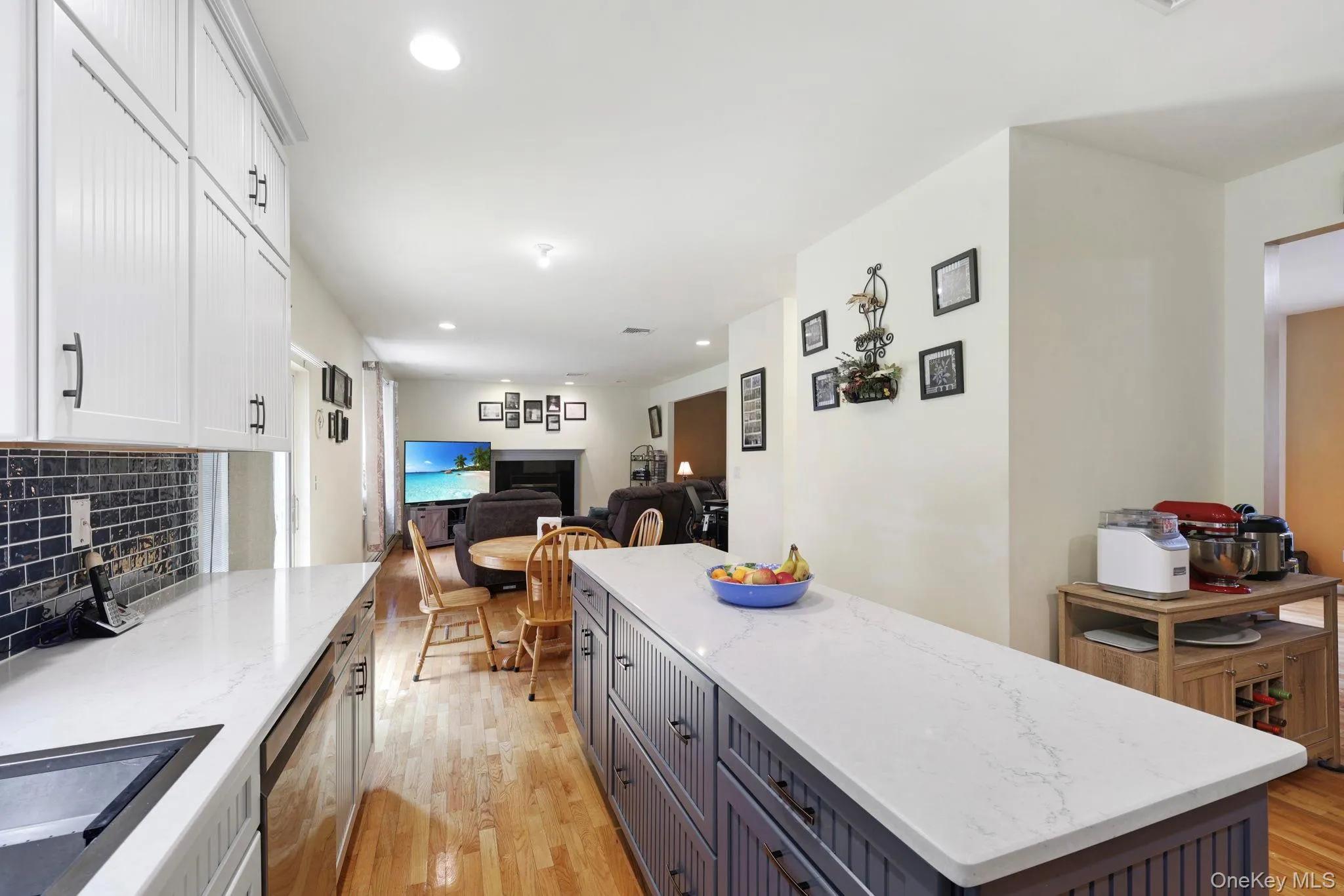 320 White Bridge Road, Middletown, NY, 4 Bedrooms Bedrooms, 11 Rooms Rooms,2 BathroomsBathrooms,Residential,For Rent,White Bridge,0,1026687 320 White Bridge Road, Middletown, NY, 4 Bedrooms Bedrooms, 11 Rooms Rooms,2 BathroomsBathrooms,Residential,For Rent,White Bridge,0,1026687