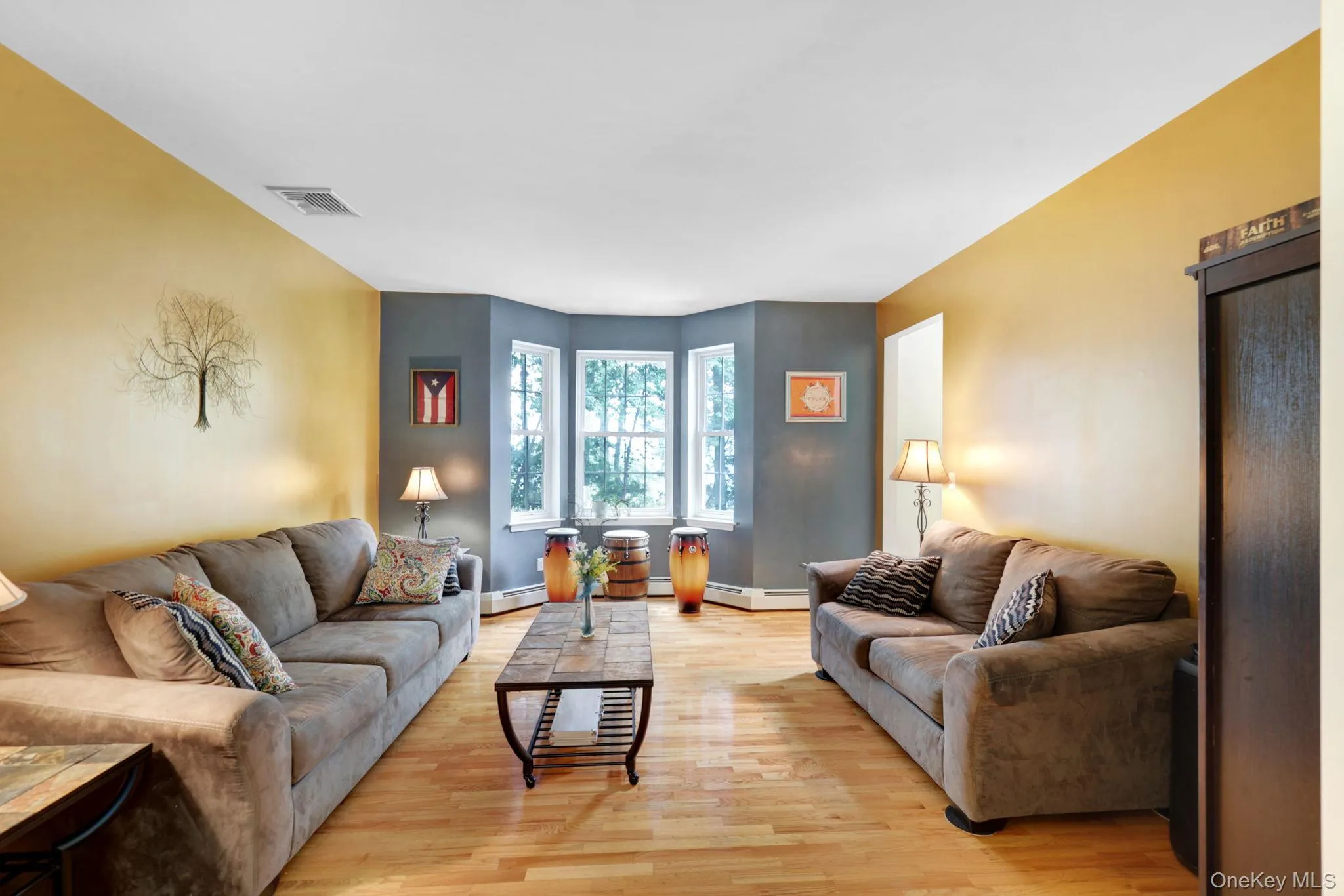 320 White Bridge Road, Middletown, NY, 4 Bedrooms Bedrooms, 11 Rooms Rooms,2 BathroomsBathrooms,Residential,For Rent,White Bridge,0,1026687 320 White Bridge Road, Middletown, NY, 4 Bedrooms Bedrooms, 11 Rooms Rooms,2 BathroomsBathrooms,Residential,For Rent,White Bridge,0,1026687